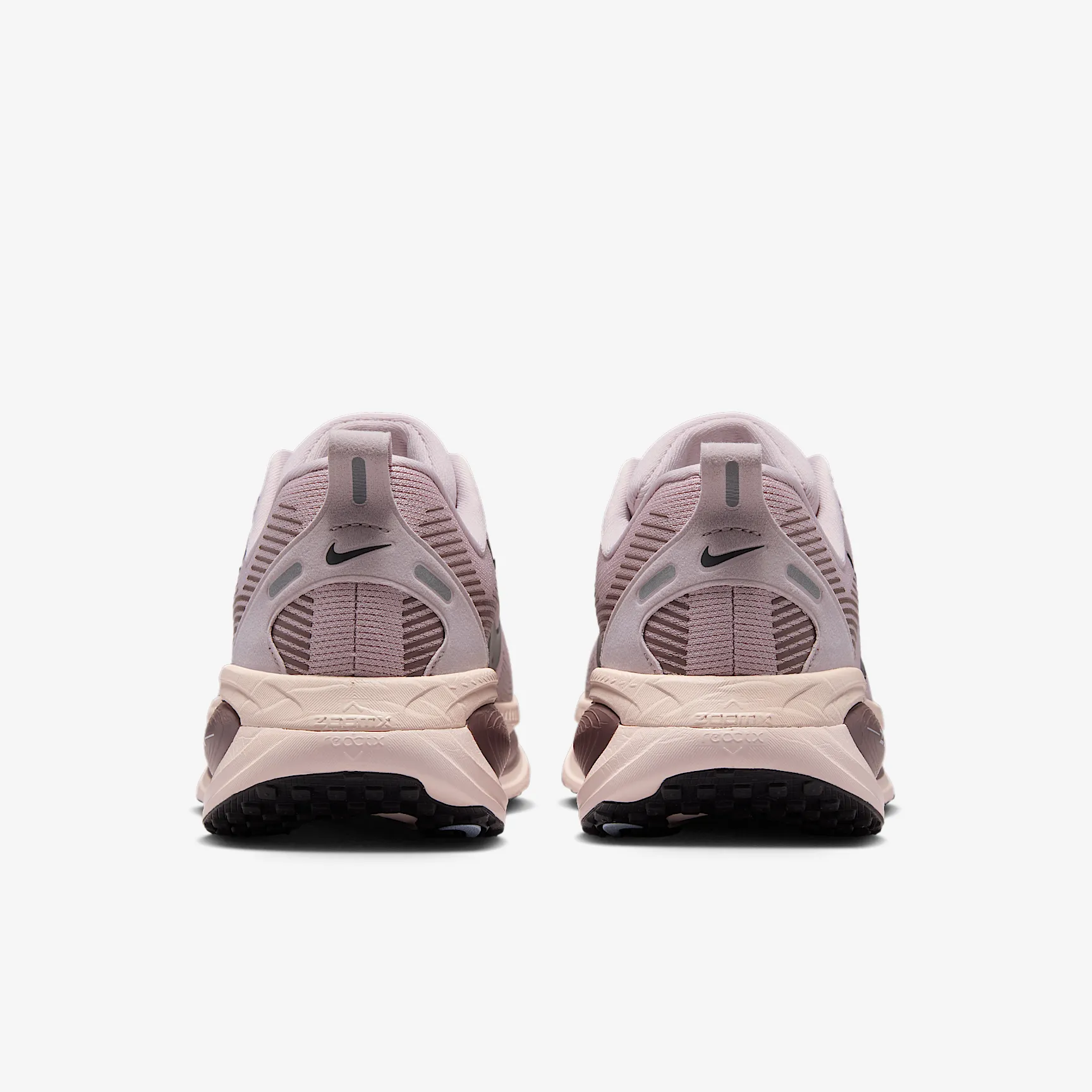 B49DA1_Nike-Vomero-18-WMNS_PARTICLE-ROSE_HM6804-607_img5