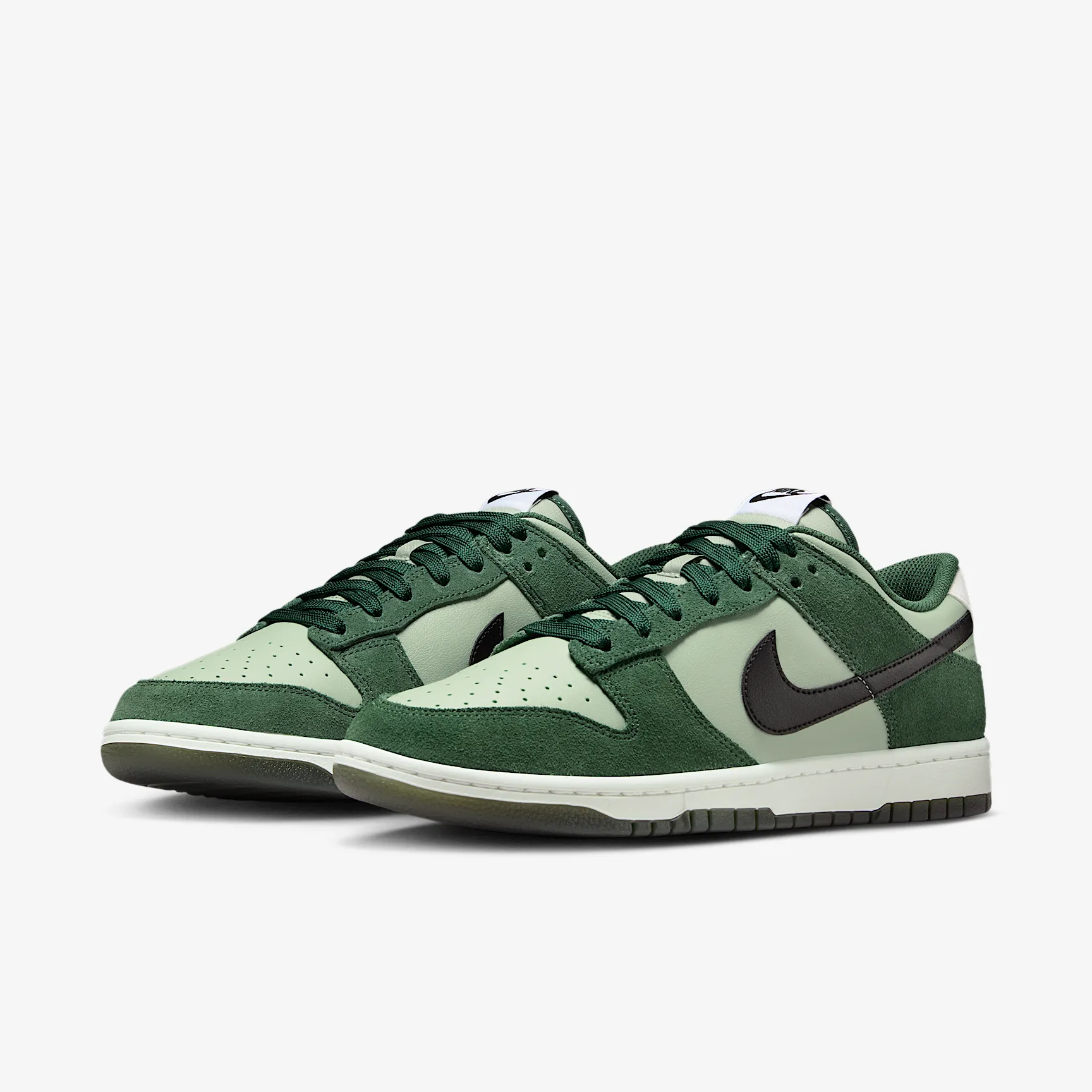 283A2C_Nike-Dunk-Low-Retro-SE_Jade_IB6399-301_img4