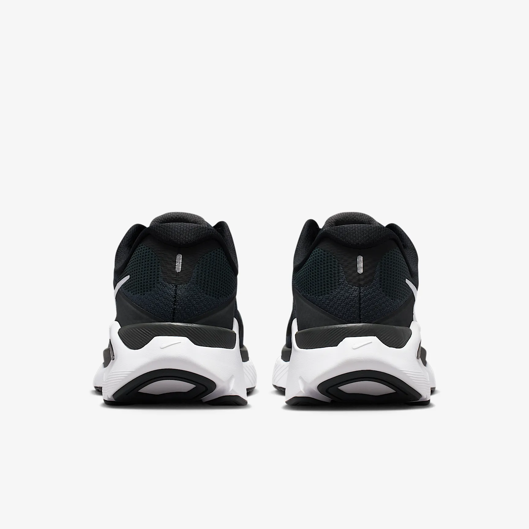 000000_Nike-Structure-Plus-WMNS_BLACK-WHITE_HQ3049-001_img5