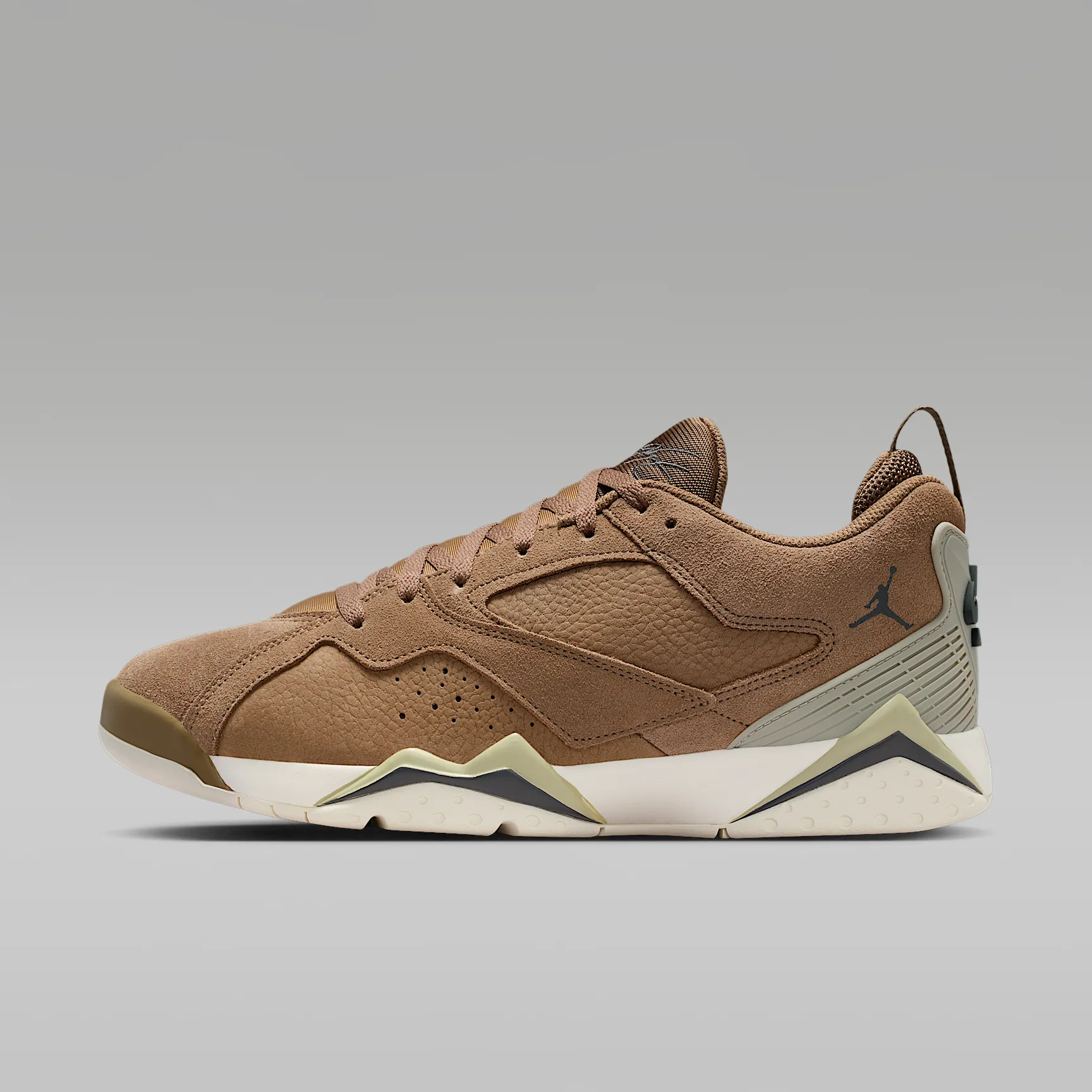 7A5A44_Air-Jordan-MVP-92_BROWN_IQ7591-395_img0