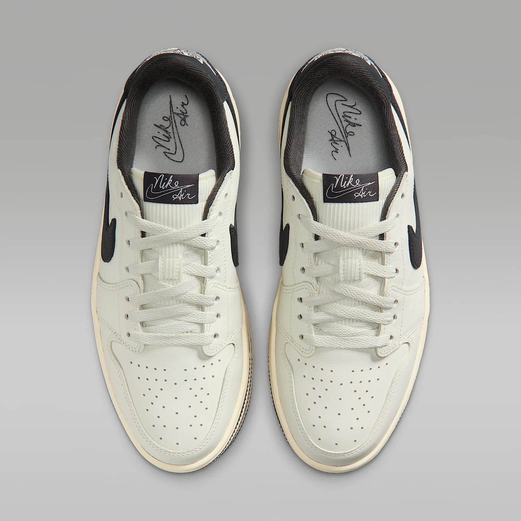 D8D7CD_Air-Jordan1-Triple-Stack-WMNS_SAIL_HV8288-100_img3