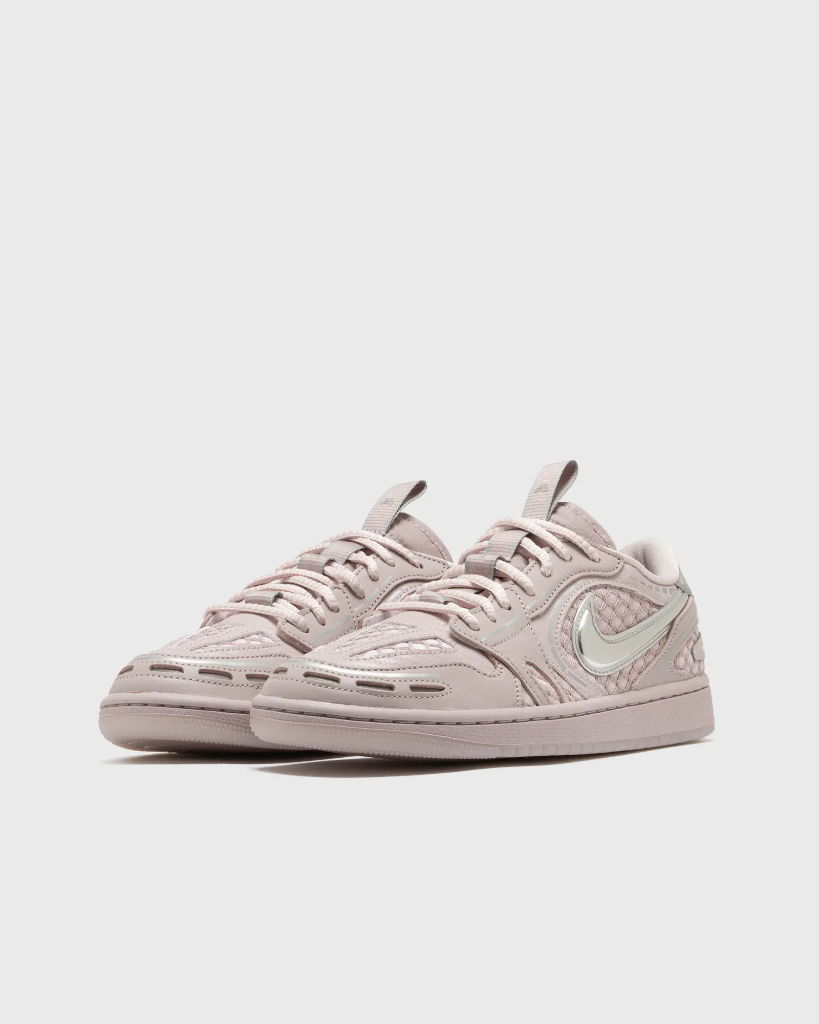 BBAAA9_Air-Jordan-1-Low-MM-V3-WMNS_PARTICLE-PINK_HQ2186-601_img1