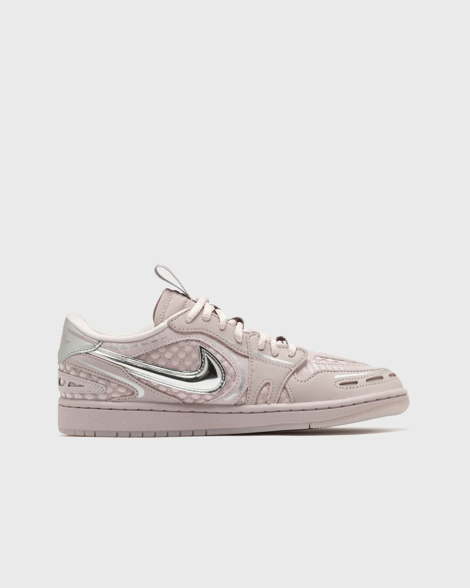 BBAAA9_Air-Jordan-1-Low-MM-V3-WMNS_PARTICLE-PINK_HQ2186-601_img2