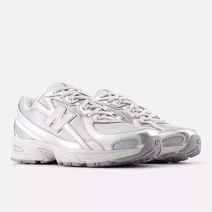 B9B3B7_New-Balance-740_METALLIC-SILVER_U7405I7_img1