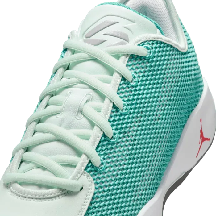 60B5B1_Jordan-Luka-77_LOVE-LETTER_IF1610-300_img7