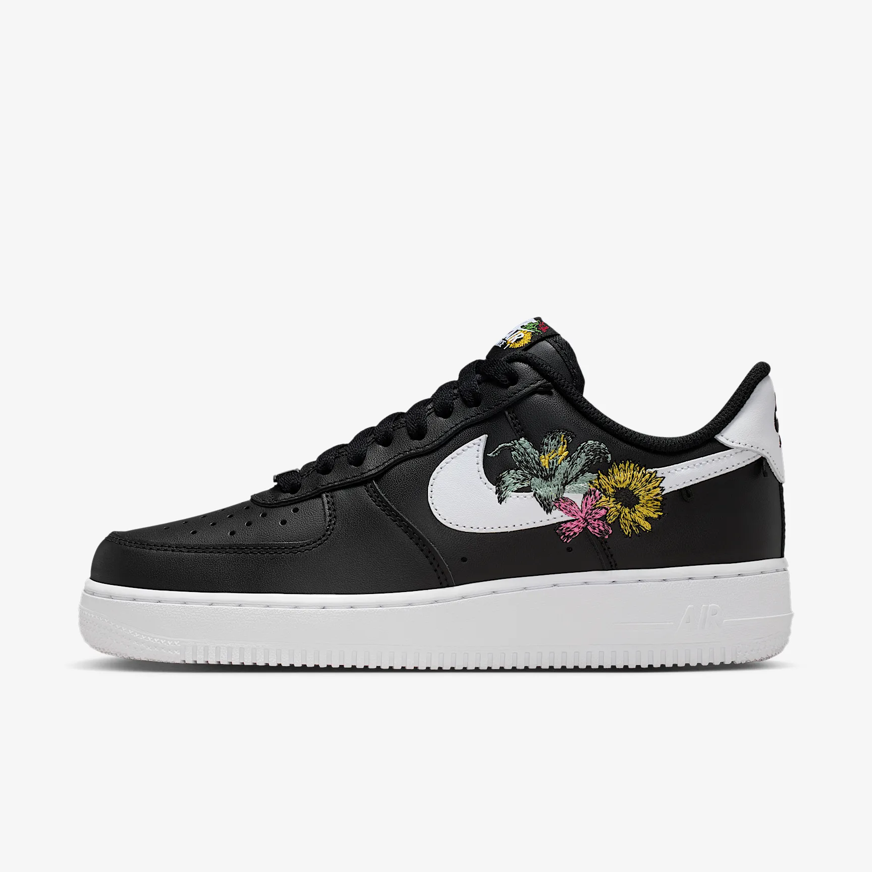 000000_Nike-Air-Force-1-Low-'07-Premium_NOW-ACCEPTING-ALL-FLOWERS_IB6644-001_img0