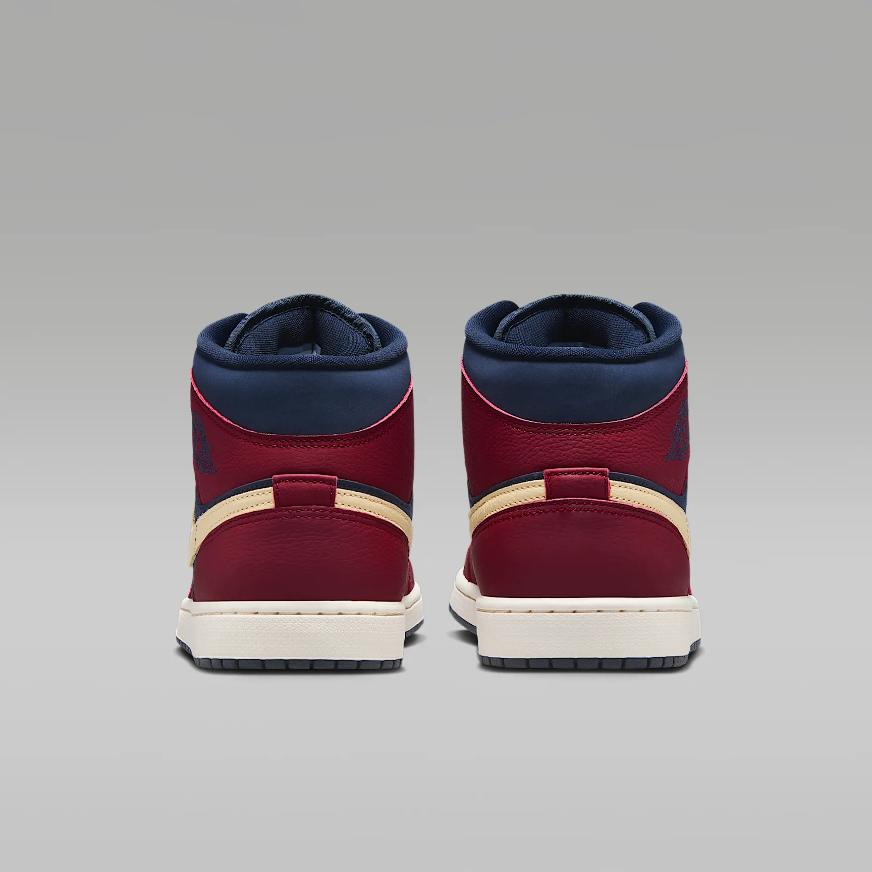 5E1826_Air-Jordan-1-Mid-SE_TEAM-RED_IO7449-600_img5