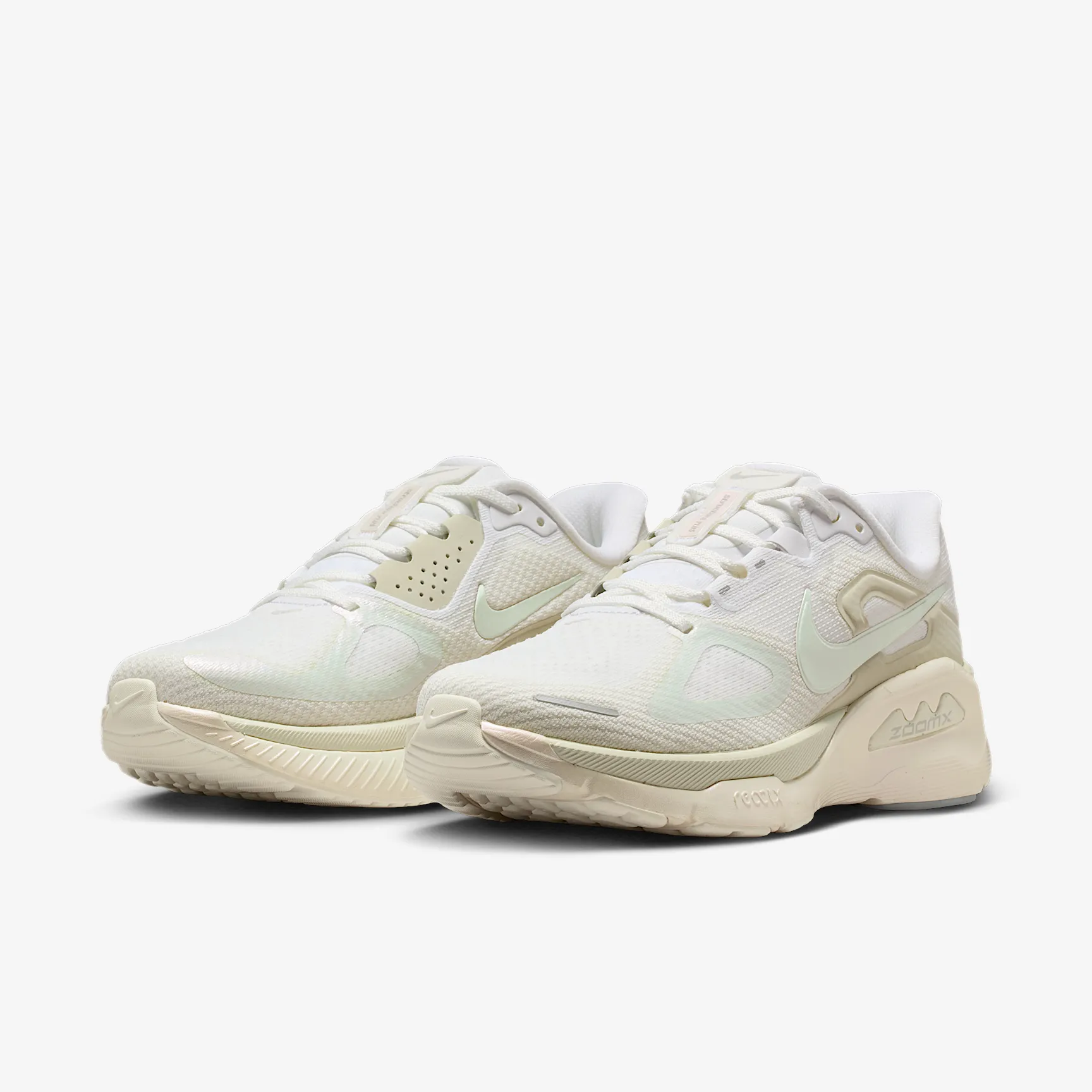 000000_Nike-Structure-Plus-WMNS_White-Sail-Sea-Glass_IO9913-100_img4