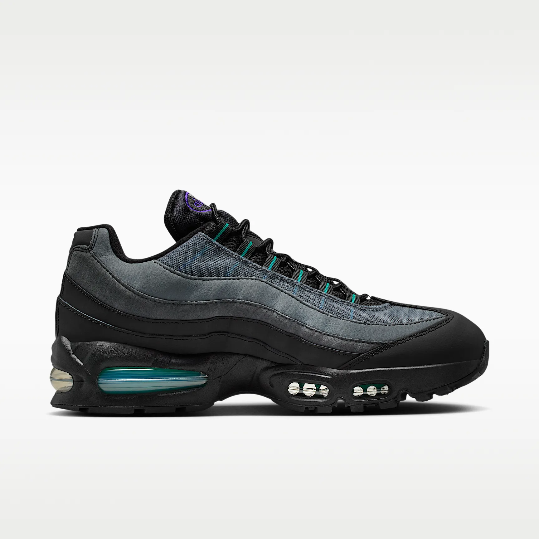 000000_Nike-Air-Max-95-Big-Bubble_BLACK-GRAPE_IQ7601-010_img2