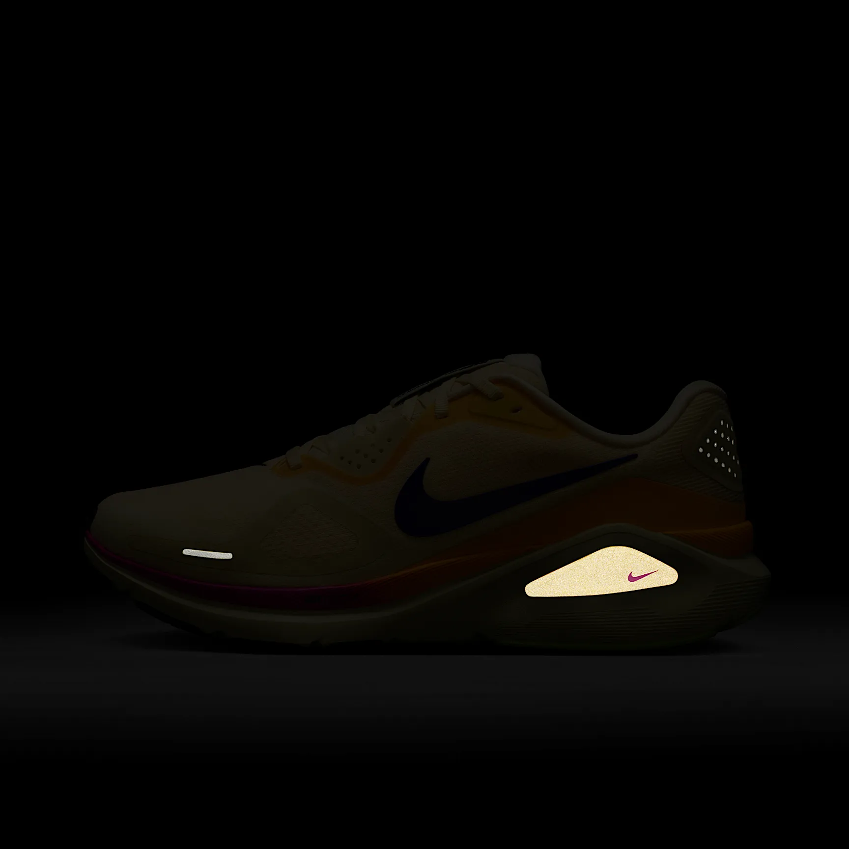 F1B122_Nike-Structure-26_ALABASTER-LASER-ORANGE_HJ1102-700_img8