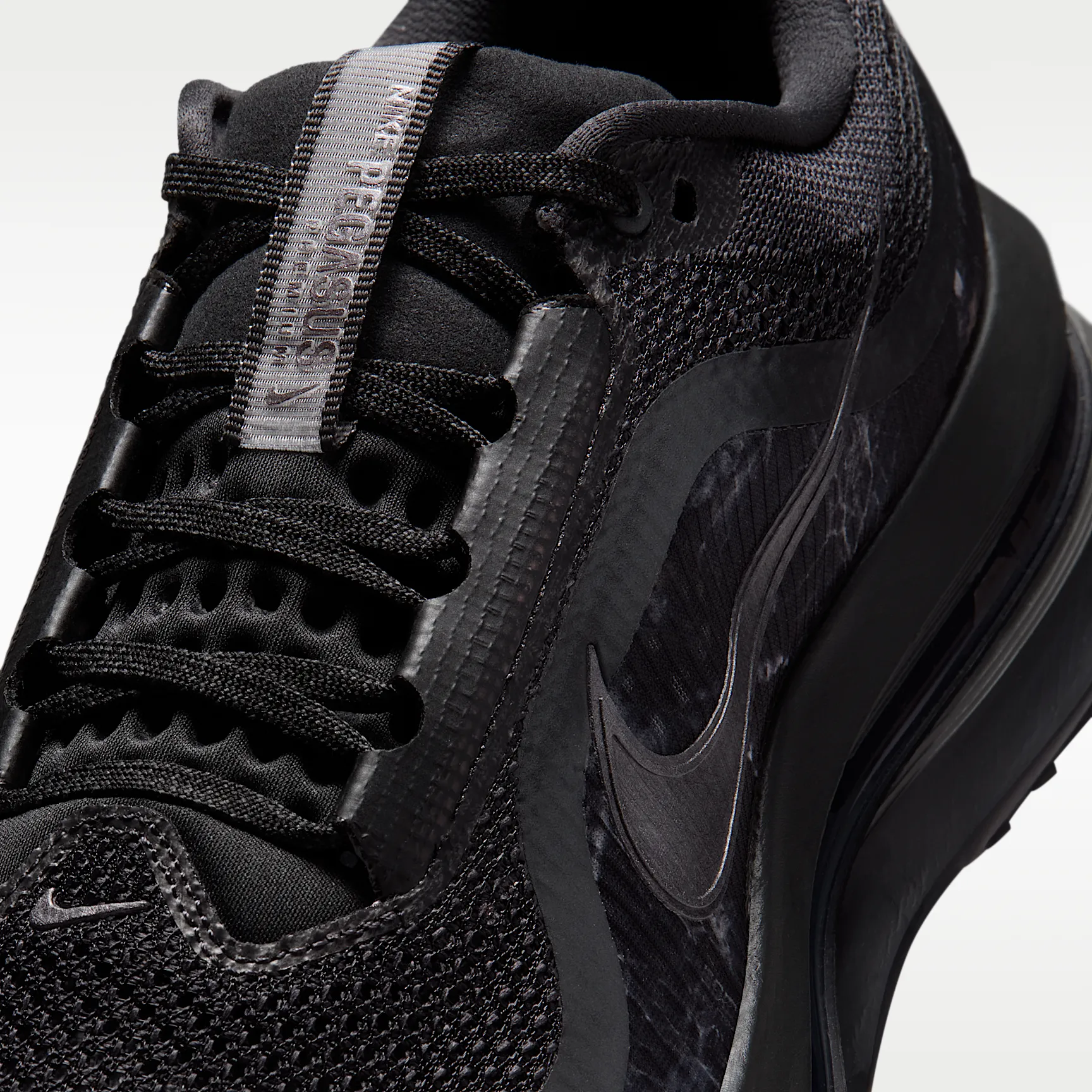 000000_Nike-Pegasus-Premium_REALTREE-BLACK_IF9630-001_img6