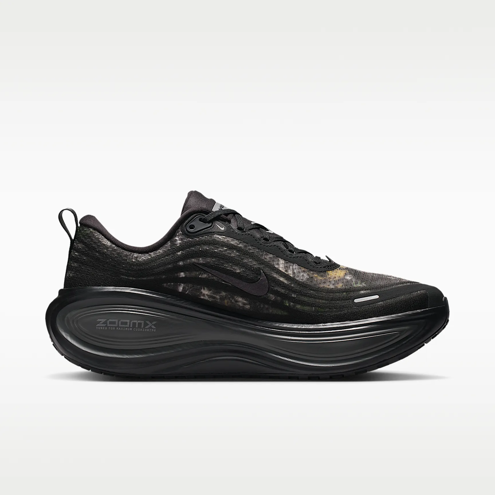 000000_Nike-Vomero-Plus_REALTREE-BLACK_IM3985-001_img2