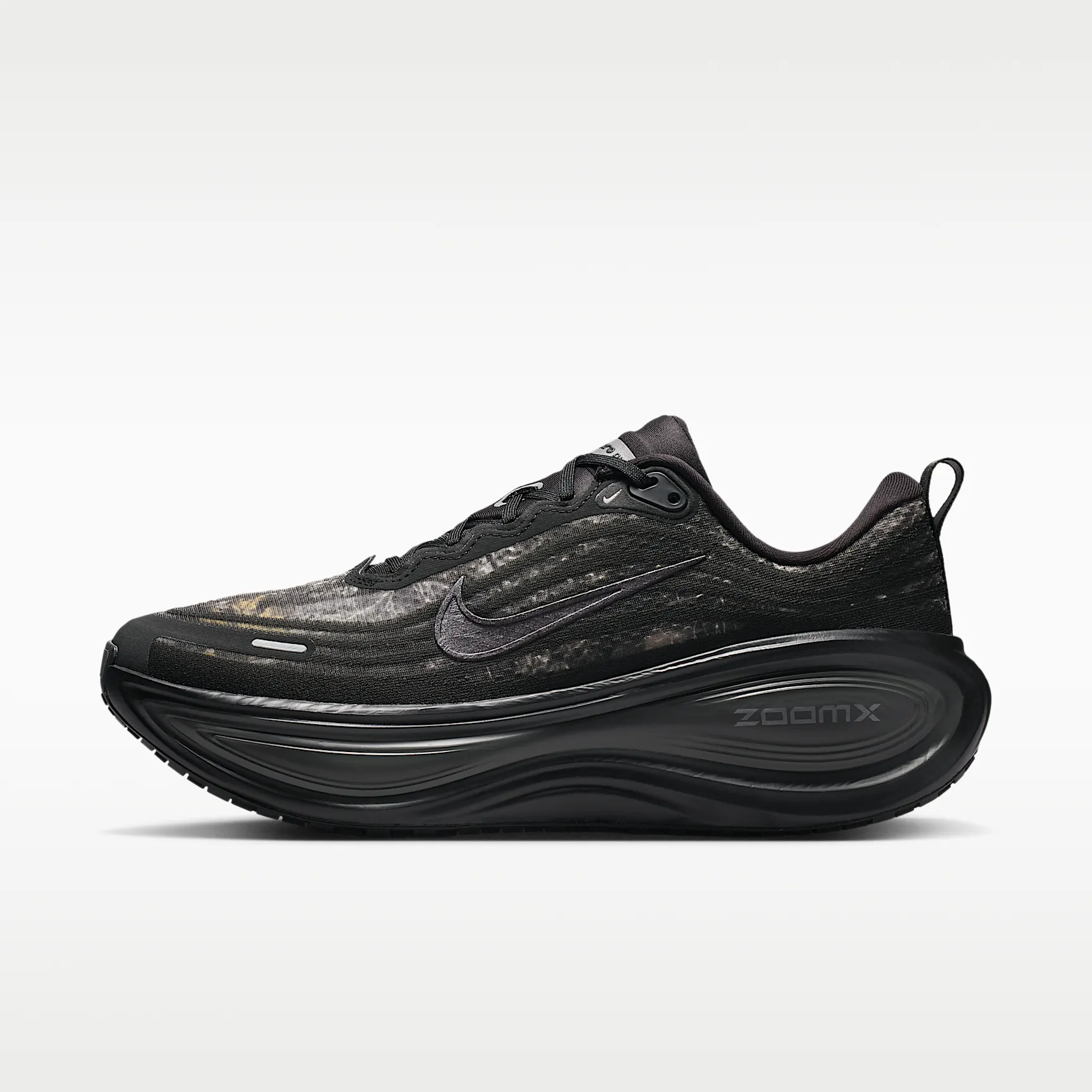 000000_Nike-Vomero-Plus_REALTREE-BLACK_IM3985-001_img0