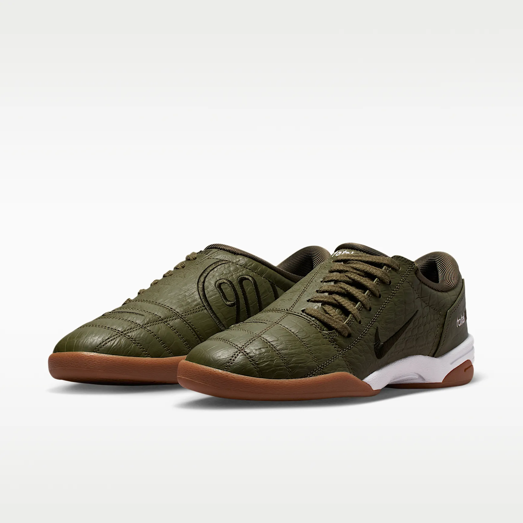 272309_Nike-Total-90-WMNS_MEDIUM-OLIVE_IF3947-200_img4