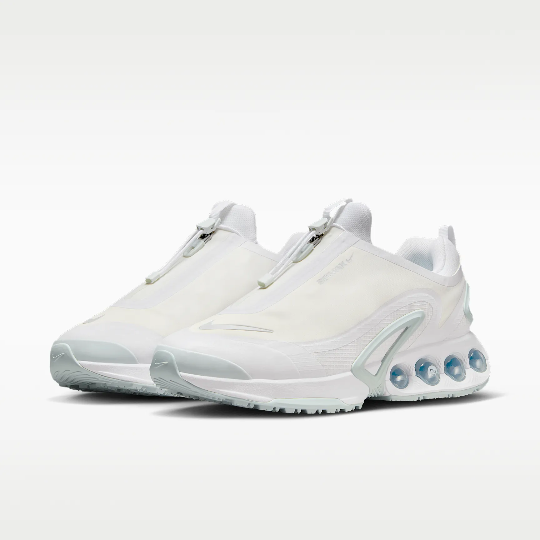 A5AFAF_Nike-Air-Max-Dn-Roam_OFF-WHITE-METALLIC-SILVER_HQ8605-100_img4