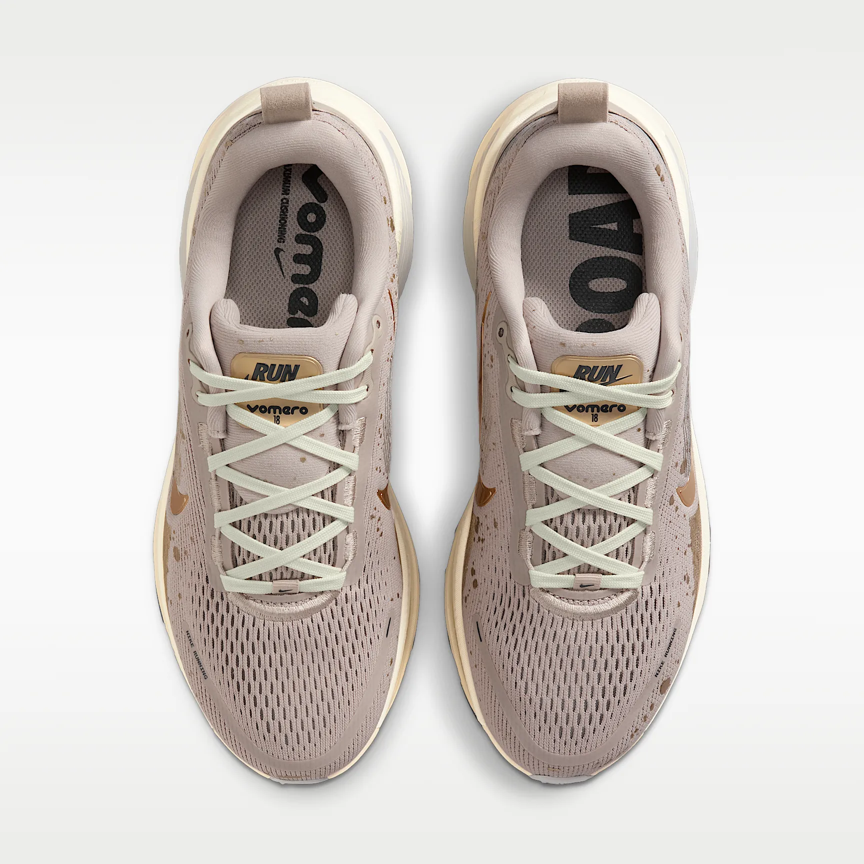 DFCEC6_Nike-Vomero-18-SE-WMNS_CREAM-II_IF4463-200_img3