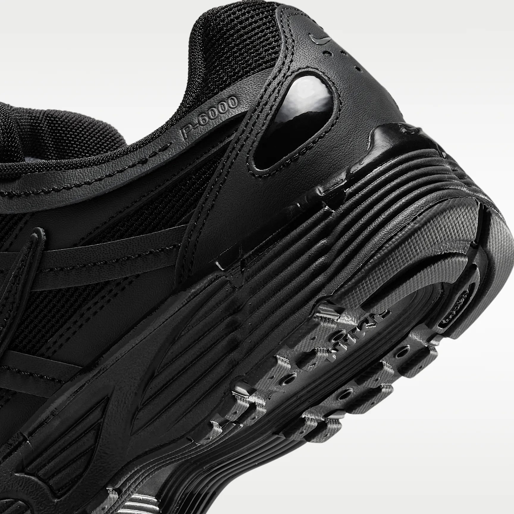 000000_Nike-P-6000-WMNS_BLACK-DARK-GREY_IF7100-010_img7