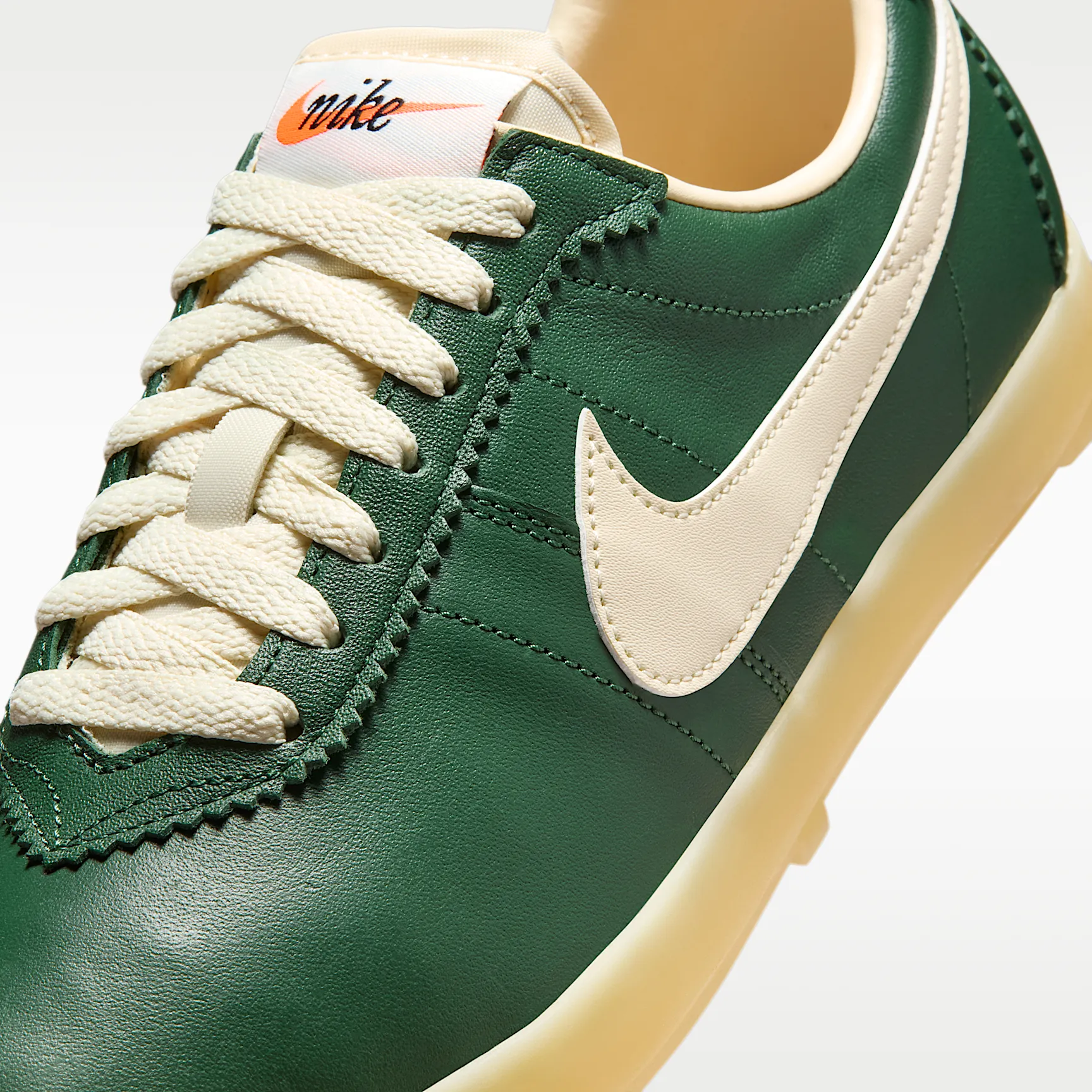 355B43_Nike-Astrograbber-Leather-WMNS_FIR-MUSLIN_II1259-300_img6