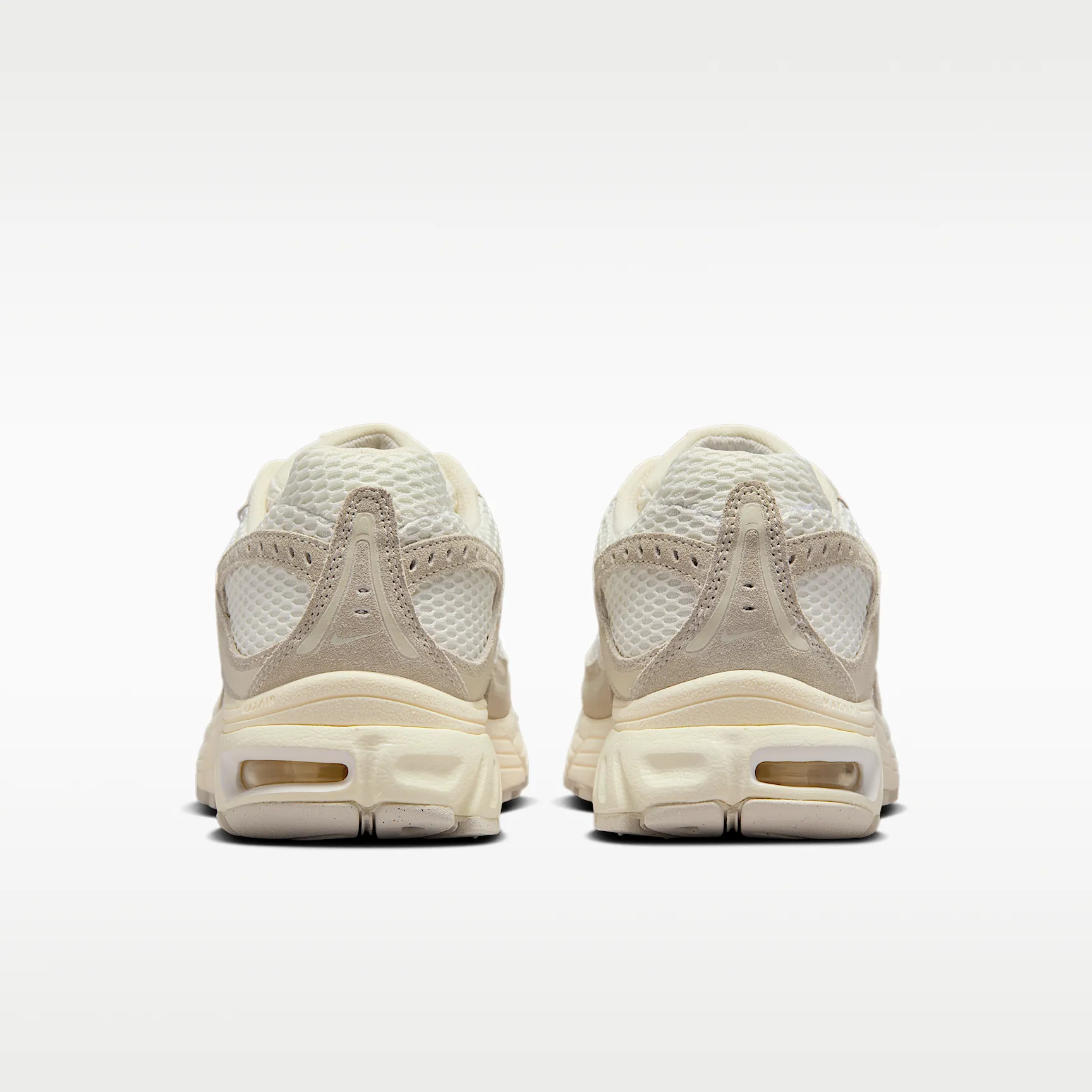 A79B8B_Nike-Air-Max-Moto-2K-SE-WMNS_SAIL-PHANTOM_IO4862-100_img5