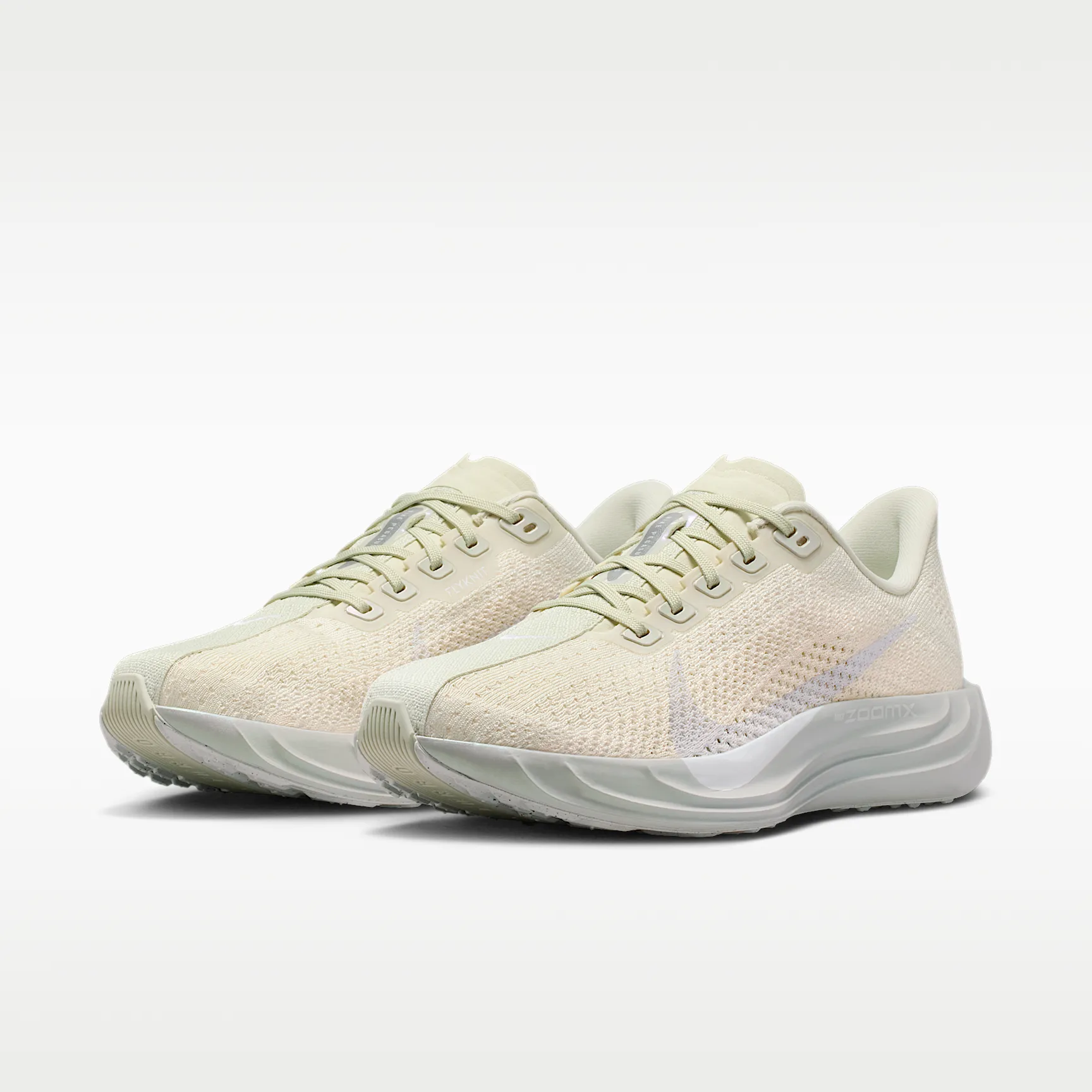B5B3A6_Nike-Pegasus-Plus-WMNS_SEA-GLASS_IO9912-001_img4