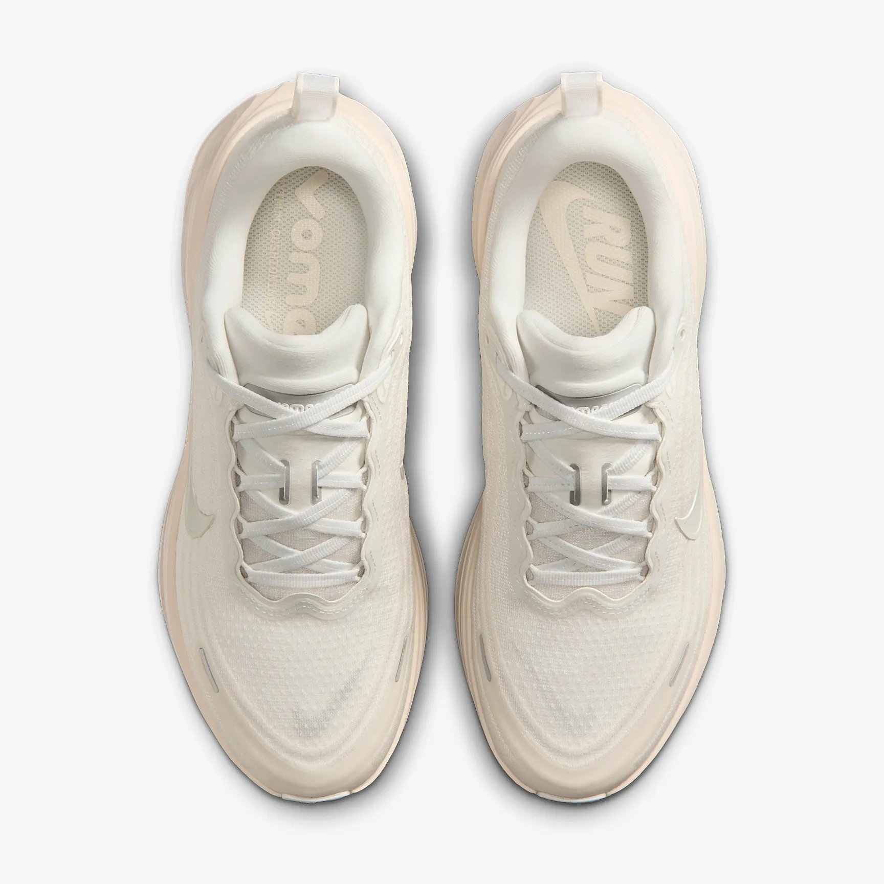 C0B3A2_Nike-Vomero-Plus-WMNS_SUMMIT-WHITE_IO9916-100_img3