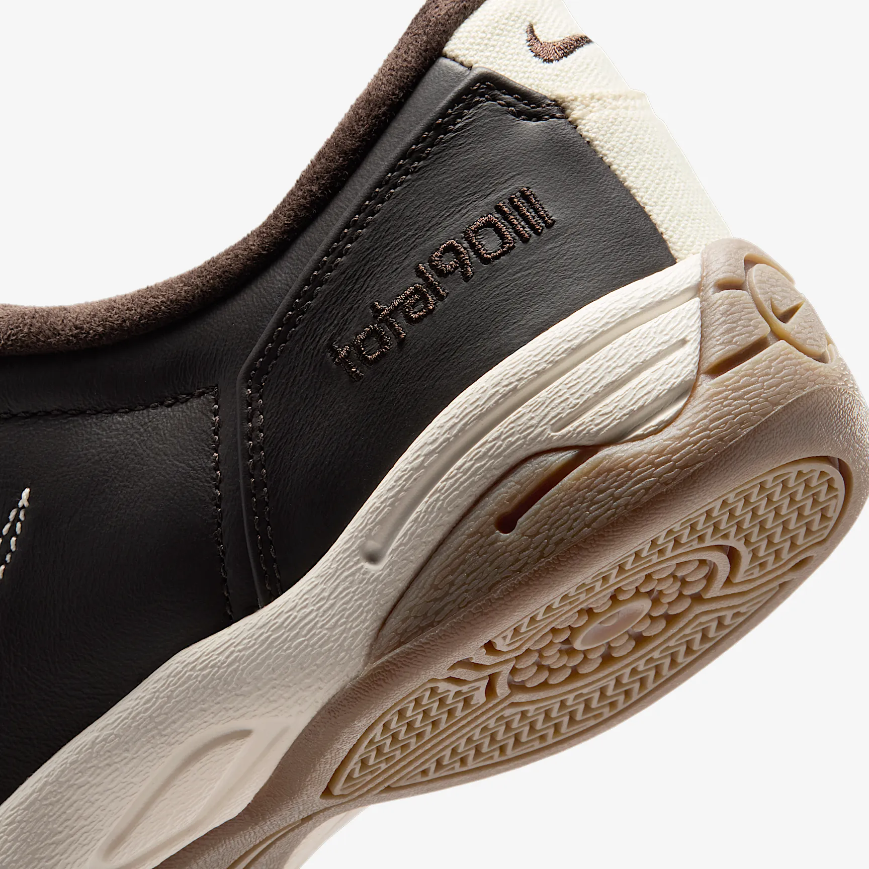 000000_Nike-Total-90-WMNS_SOFT-PEARL_IQ0271-047_img7