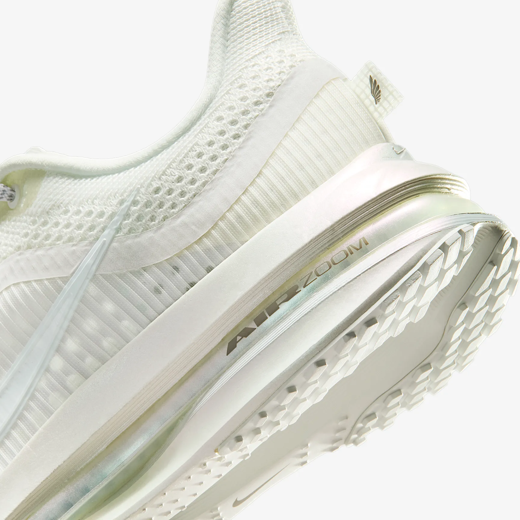 000000_Nike-Pegasus-Premium_PURE-PLATINUM_IO9918-100_img7