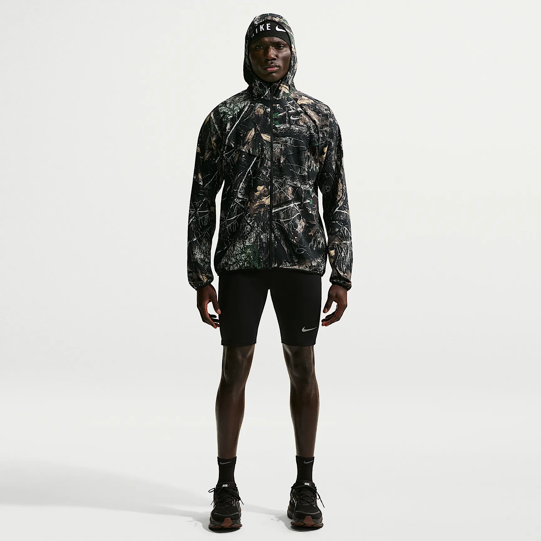 1A1E1D_Nike-Stride-Dri-FIT-Running-Jacket_REALTREE-CAMO_IO7767-060_img3