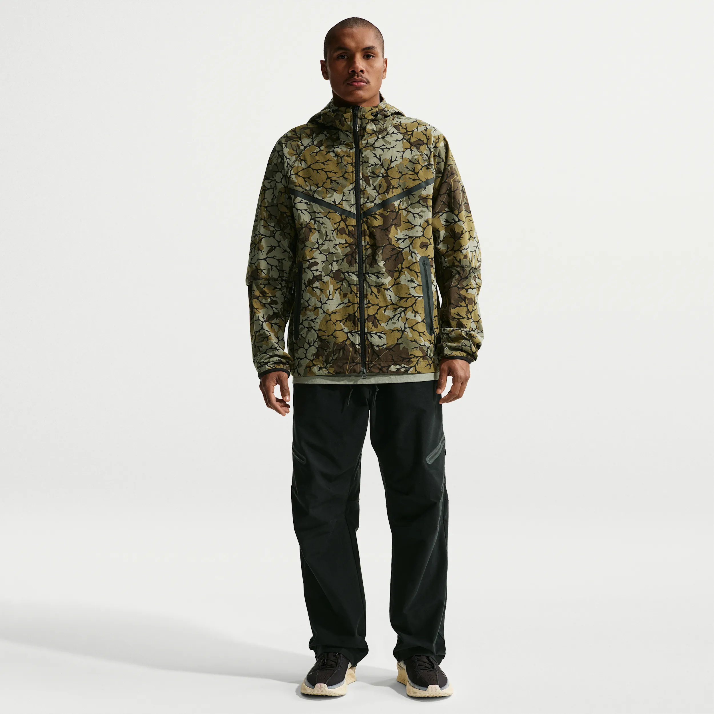 1F1F1F_Nike-Tech-Full-Zip-Windrunner-Jacket_CAMO_IF0915-368_img4