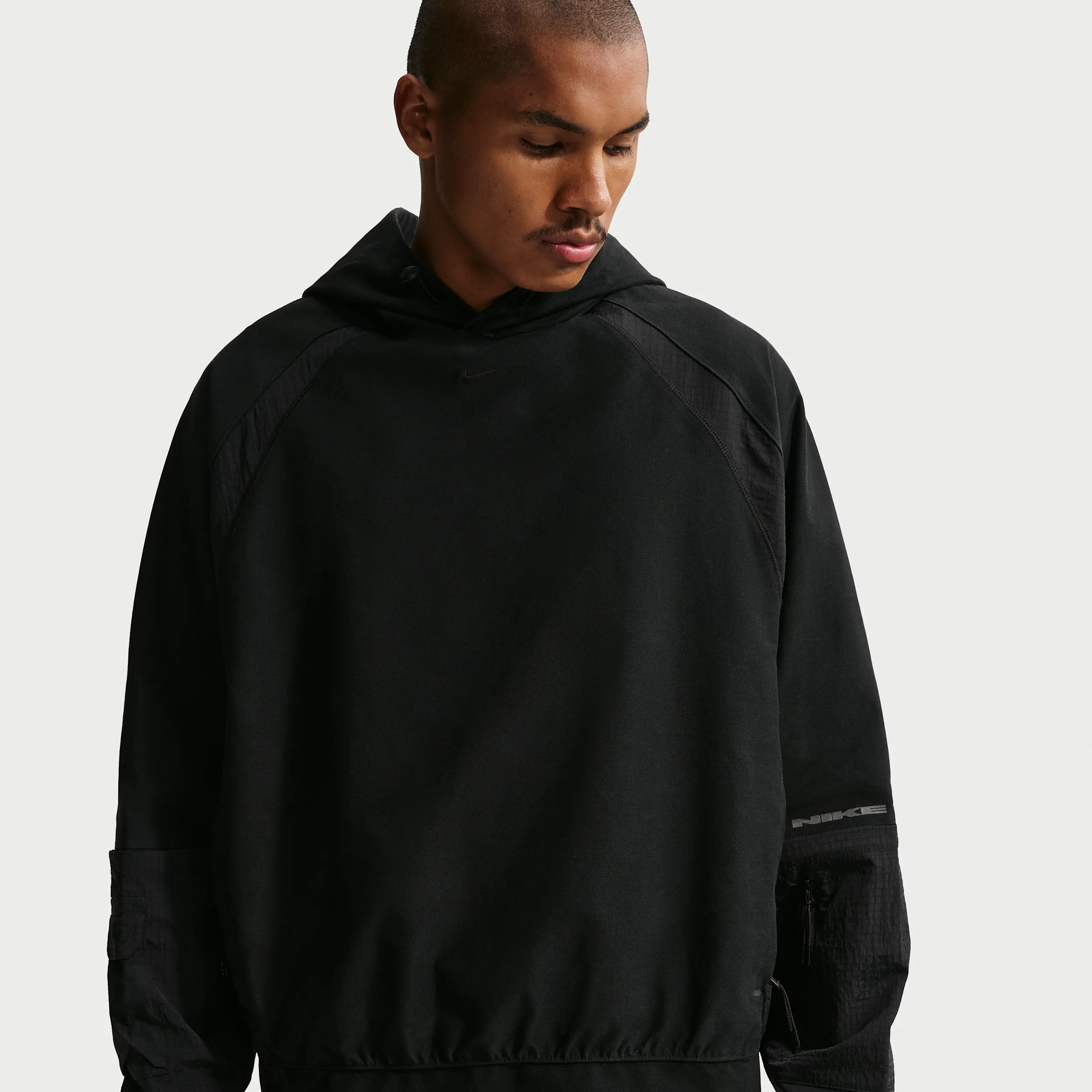 1F1F1F_Nike-Tech-Dri-FIT-Utility-Hoodie_BLACK_IF1341-010_img1