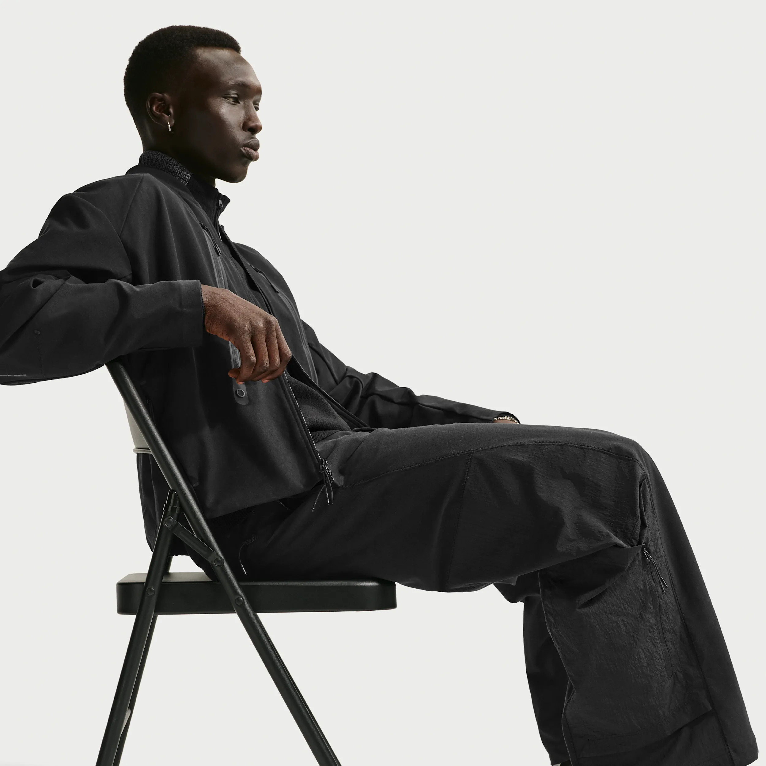 1F1F1F_Nike-Tech-Dri-FIT-Utility-Pants_BLACK_IF1343-010_img4