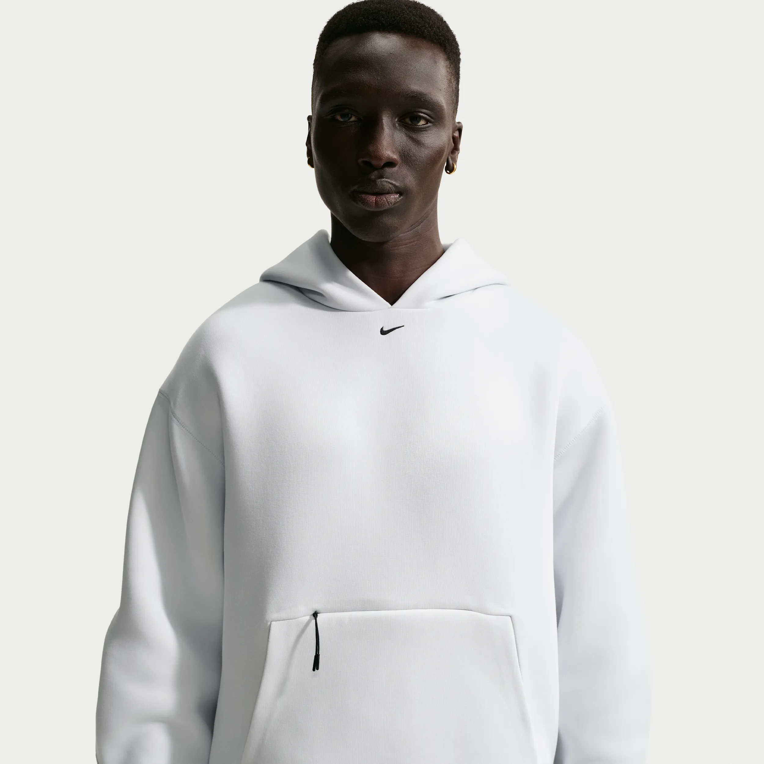 1F1F1F_Nike-Tech-Fleece-Pullover-Hoodie_OFF-WHITE_IO9941-101_img1