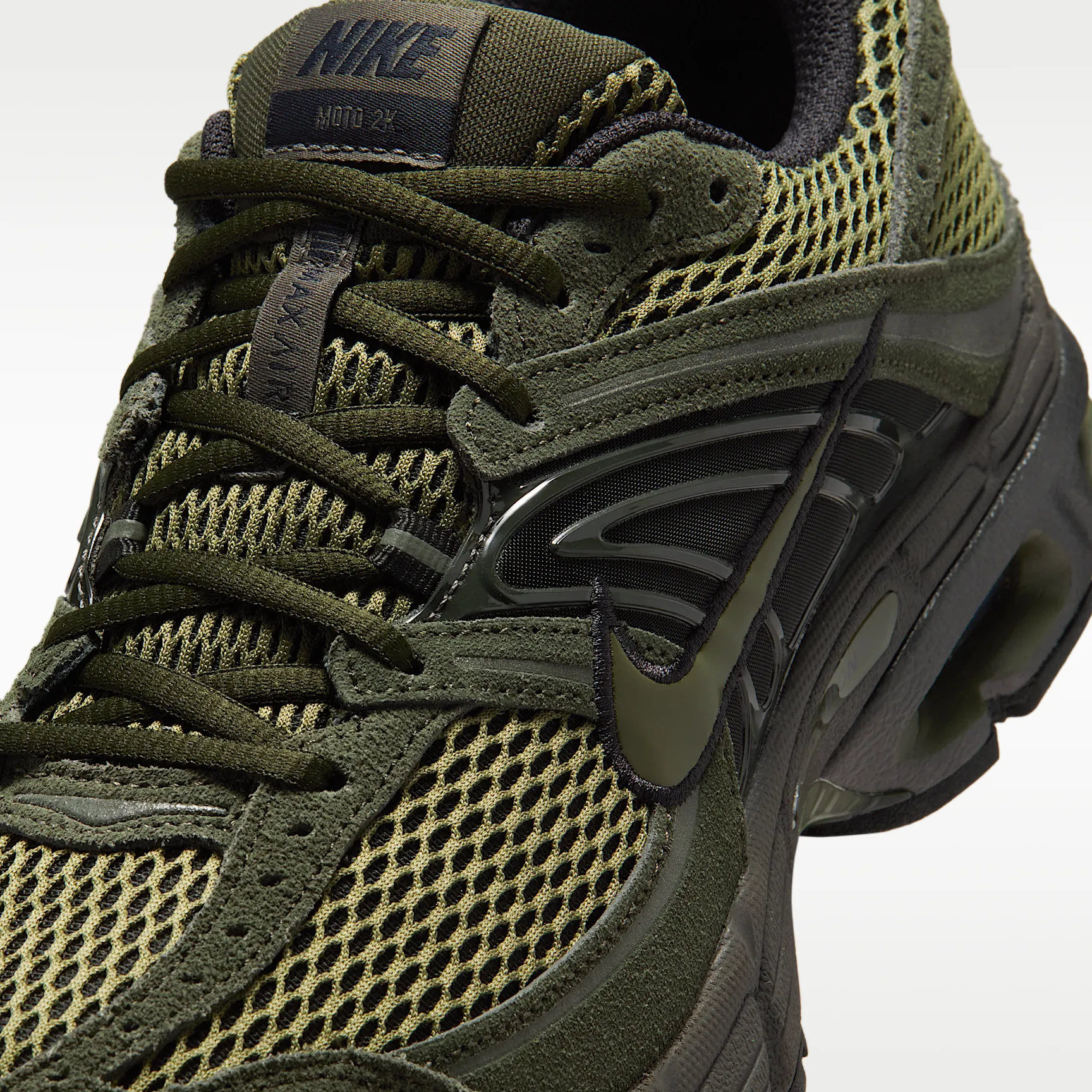 83855D_Nike-Air-Max-Moto-2K_SEQUOIA_IQ4924-300_img6