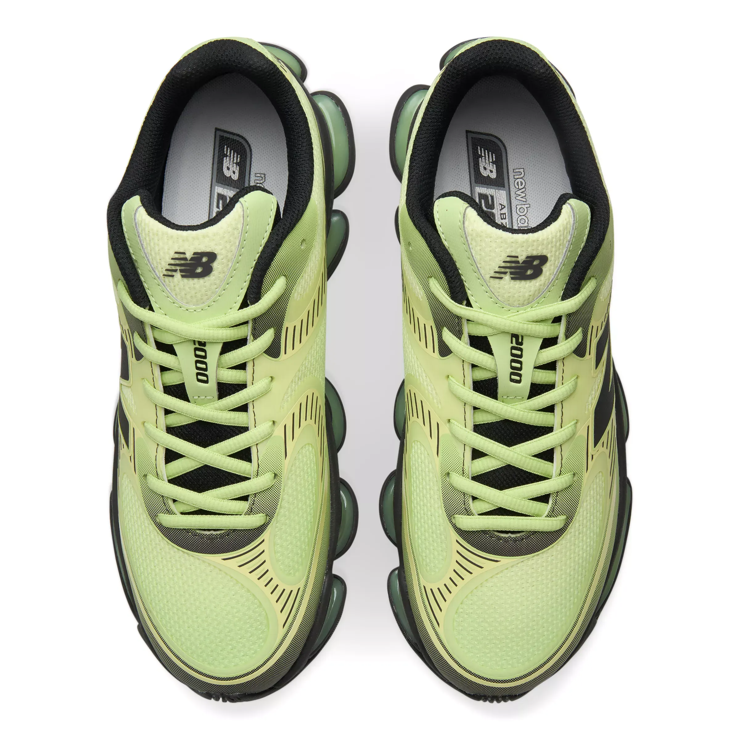 New Balance 012-2220008 定価26,400円 新品タグ付 New Balance Abzorb 2000 
