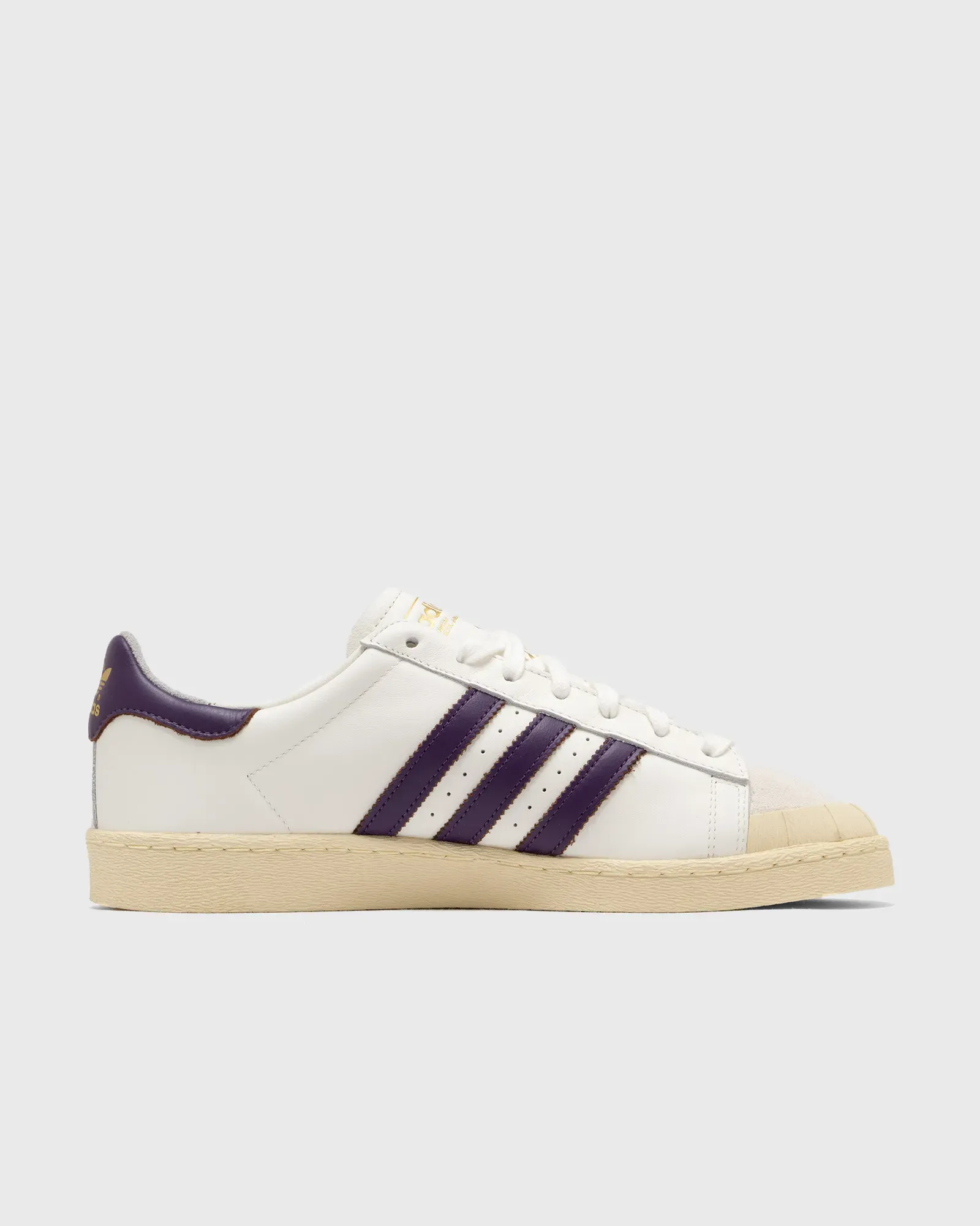 38233E_Adidas-Jabbar-Half-Shell-Lo_WHITE-GOLD-METALLIC_JQ9595_img2