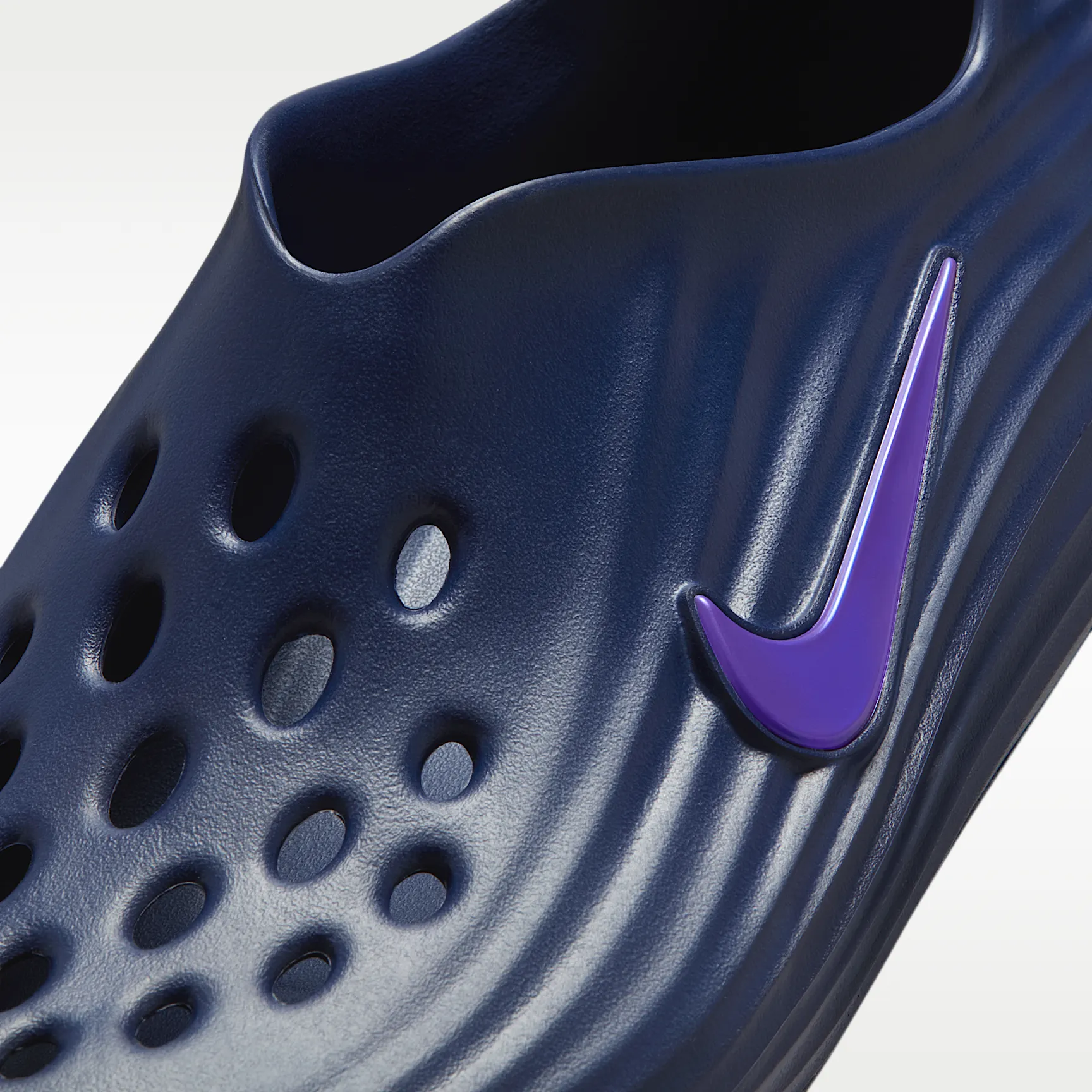 40496C_Nike-ReactX-Rejuven8_BLUE-VOID-INDIGO-BURST_HV5060-403_img6