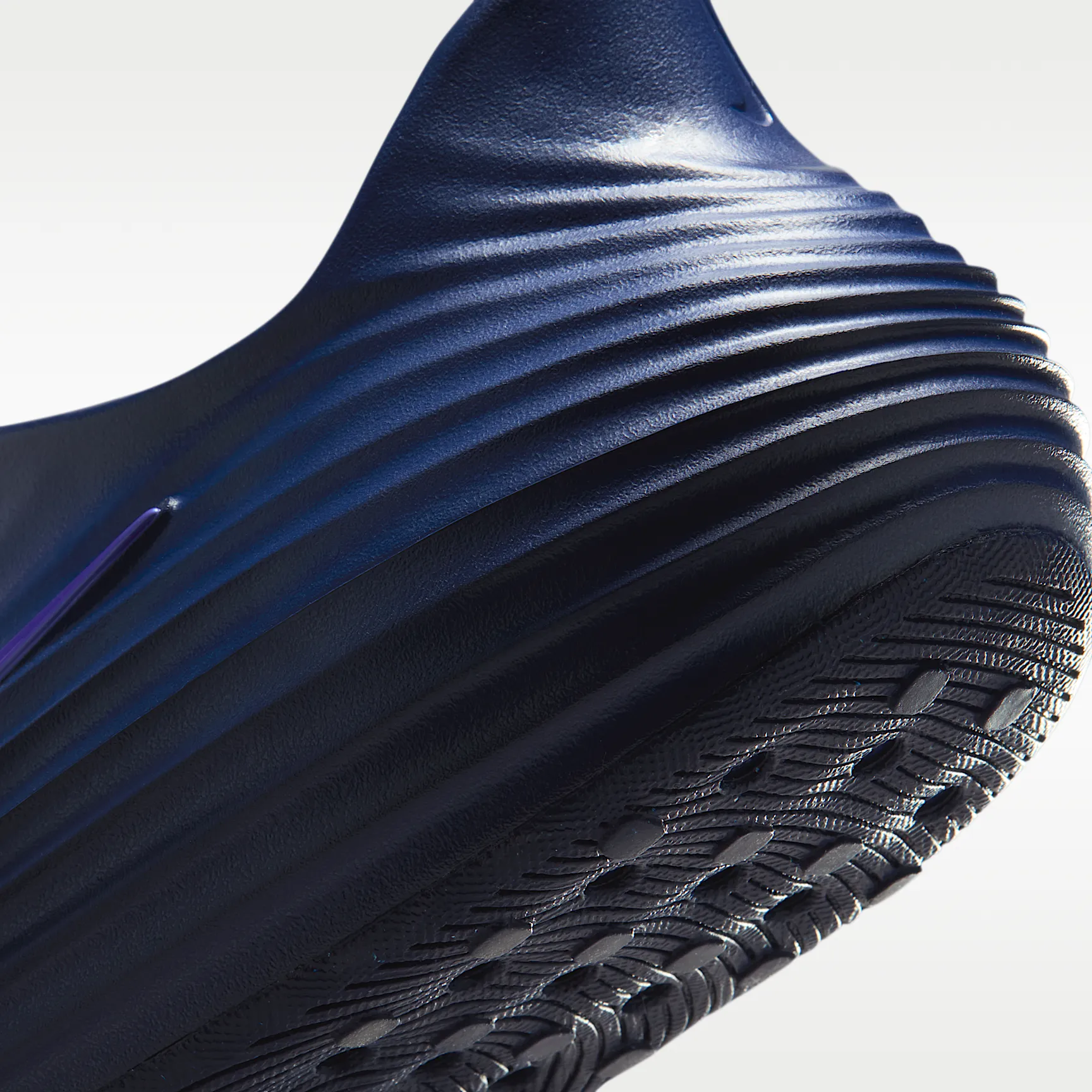 40496C_Nike-ReactX-Rejuven8_BLUE-VOID-INDIGO-BURST_HV5060-403_img7