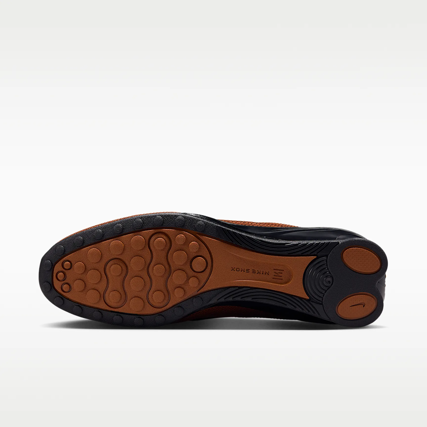 8D5033_Nike-Shox-Z-WMNS_LIGHT-BRITISH-TAN-BLACK_HQ7540-201_img1