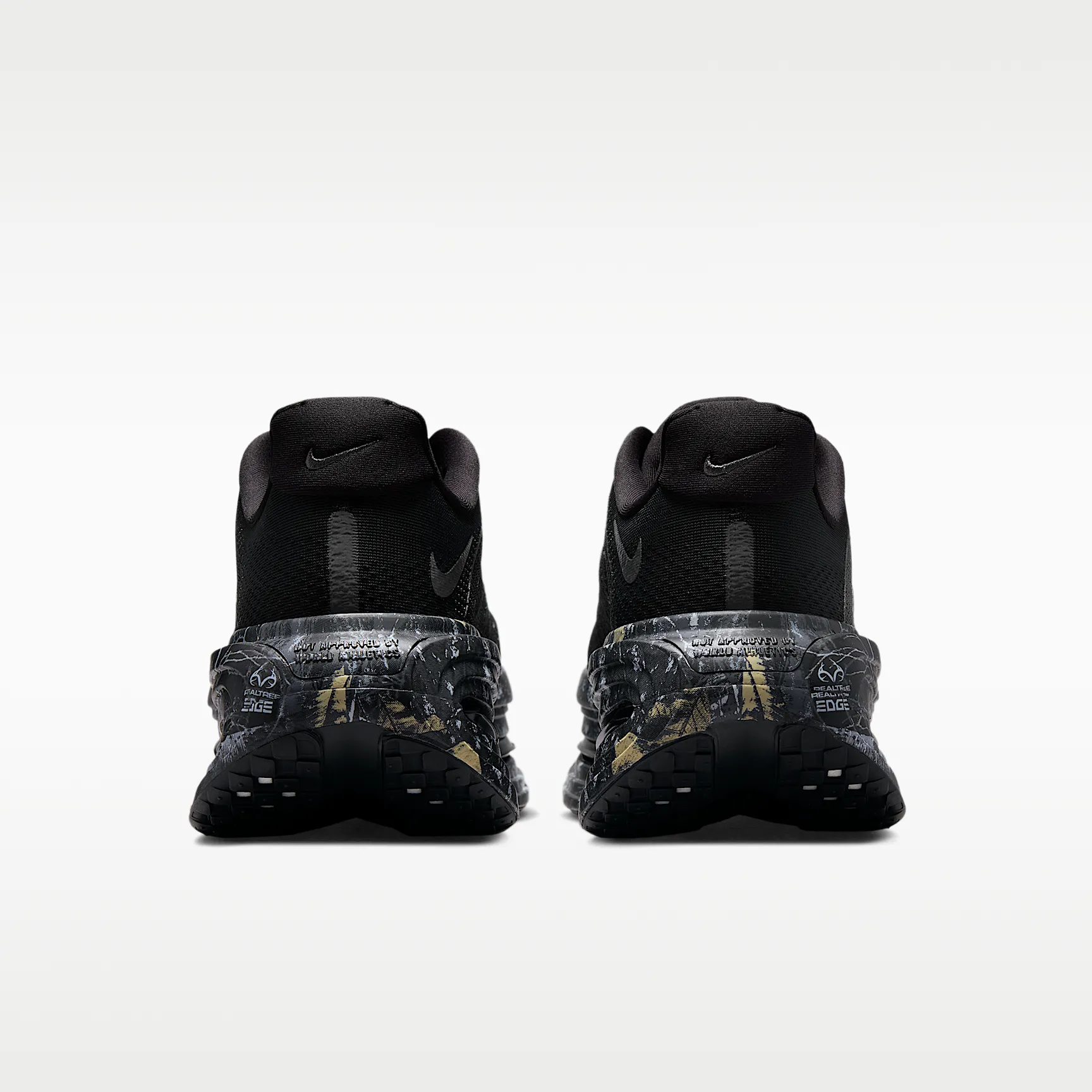 000000_Nike-Vomero-Premium_BLACK-REALTREE_IO7325-001_img5