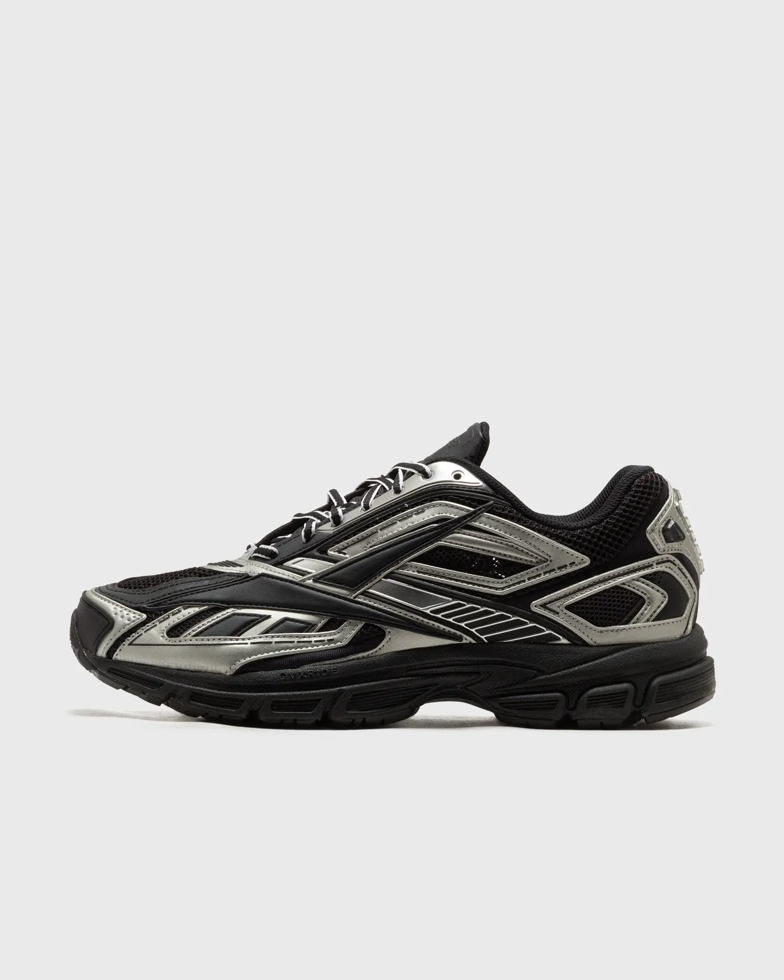 000000_Reebok-Premier-Road-Ultra_BLACK-METALLIC_100260287_img0