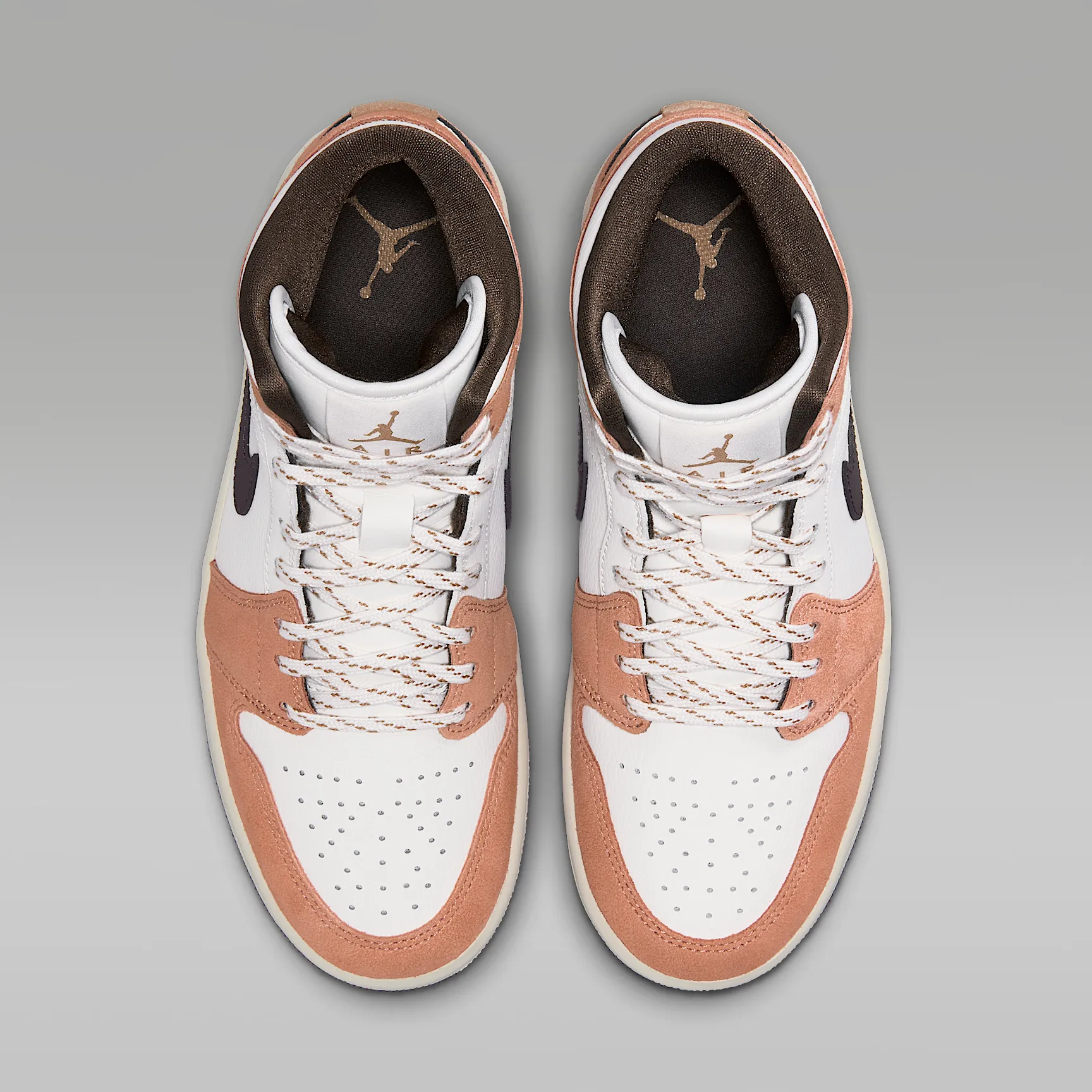 C6876F_Air-Jordan-1-Mid_LIGHT-COGNAC_IQ0306-133_img3