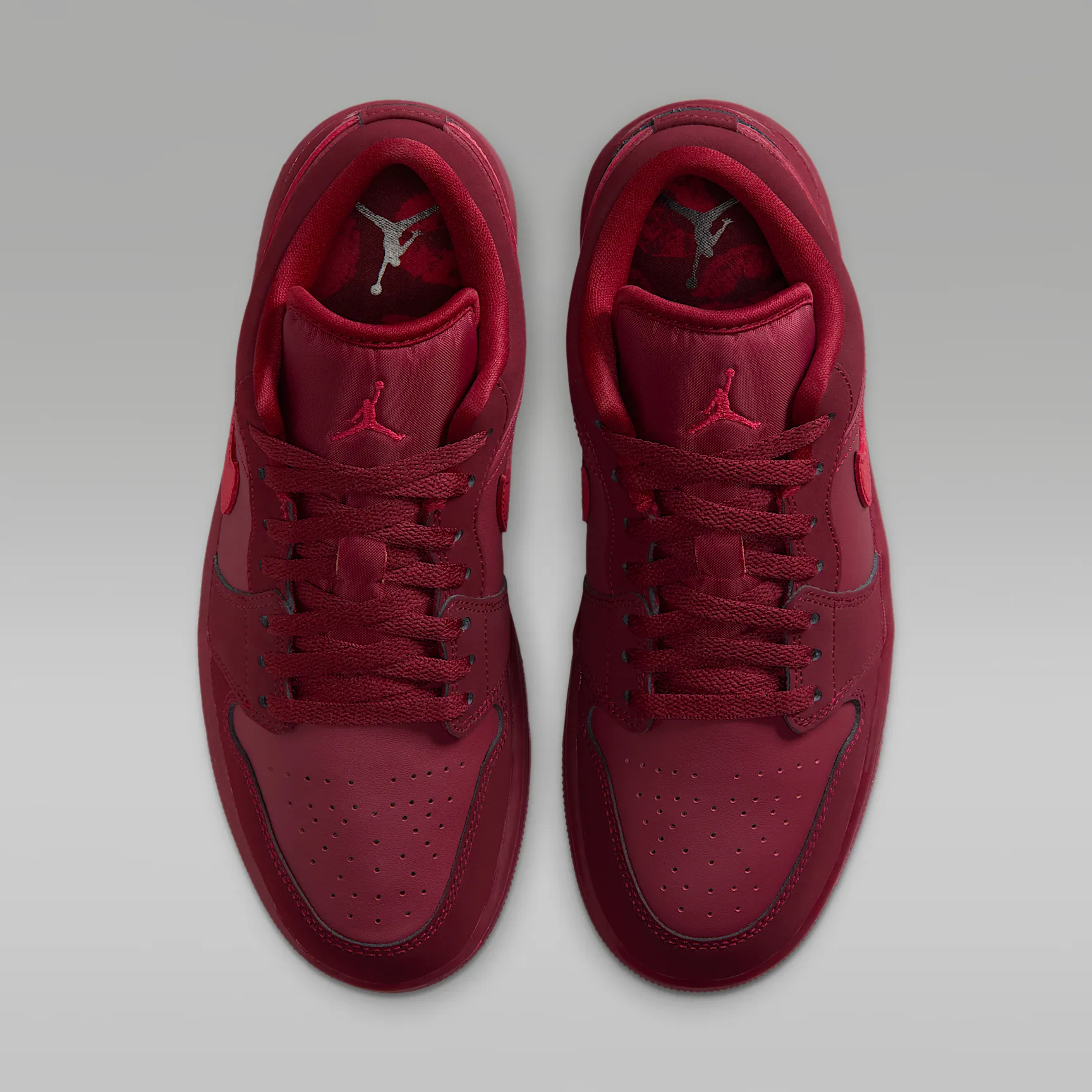 531421_Air-Jordan-1-Low-SE-WMNS_VALENRINE'S-DAY_IB7012-600_img3