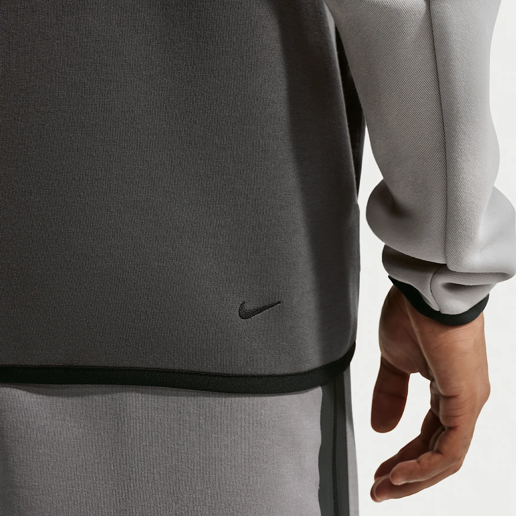 9E9E9E_Nike-Tech-Full-Zip-Fleece-Windrunner-Jacket_PENCIL-POINT_HV0949-018_img5