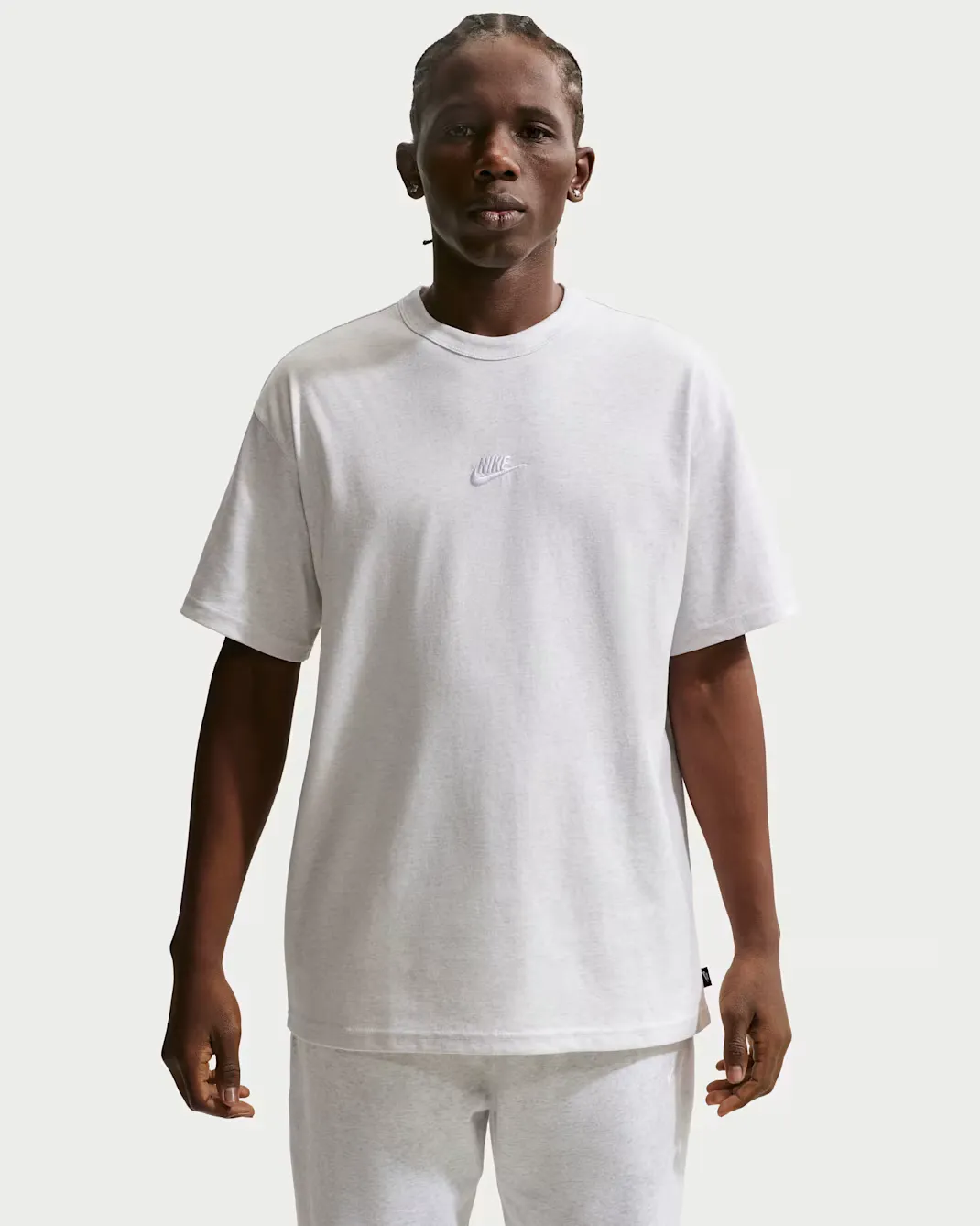 A3A3A3_Nike-Sportswear-Premium-Essentials-T-Shirt_BIRCH-HEATHER_IH1121-051_img6