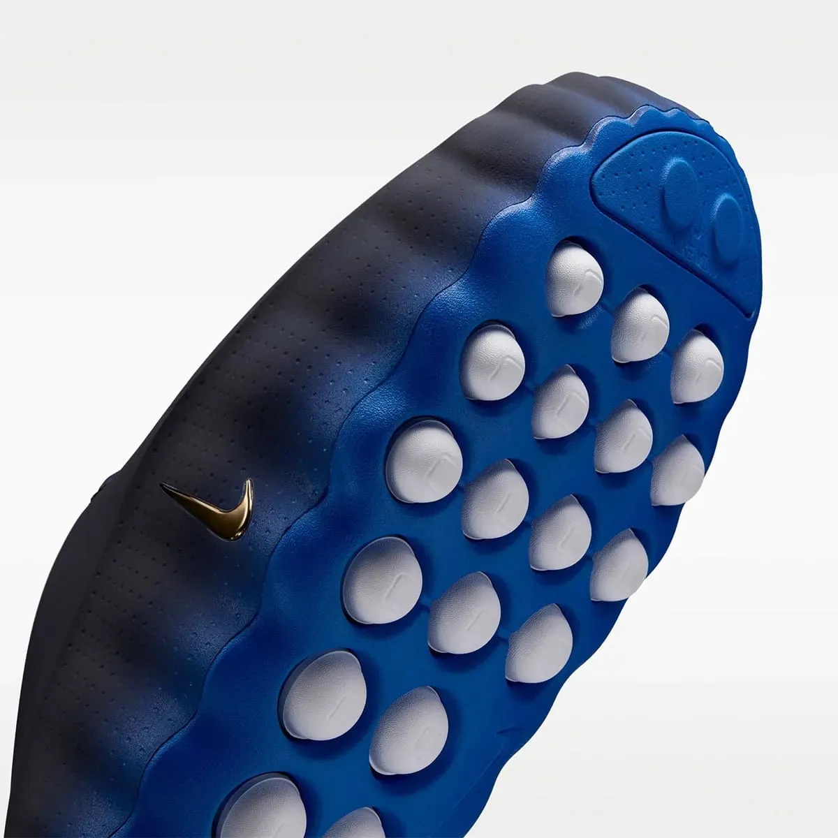 Nike Mind 001 