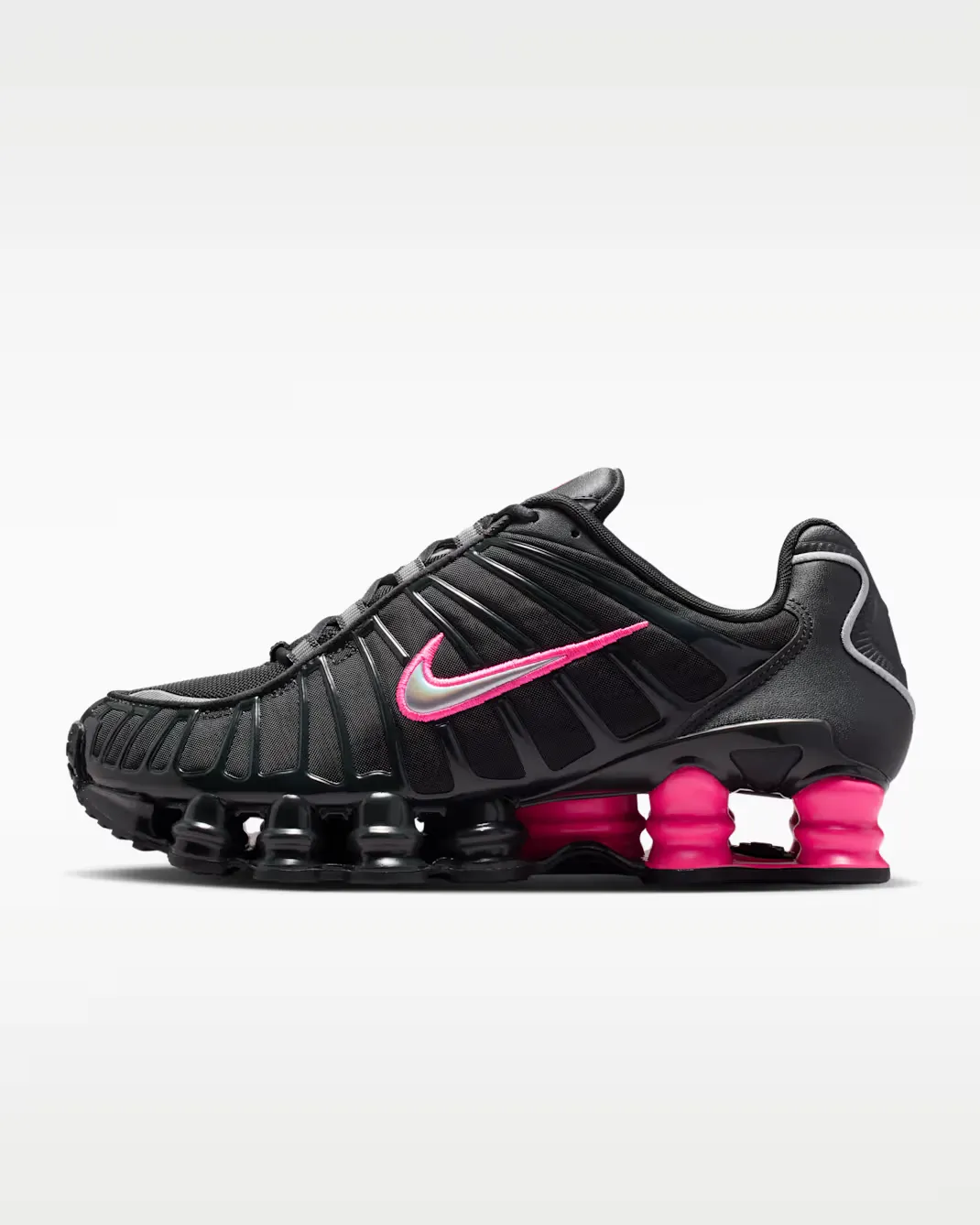 C31E5D_Nike-Shox-TL-WMNS_OFF-NOIR-HYPER-PINK_IQ0273-045_img10