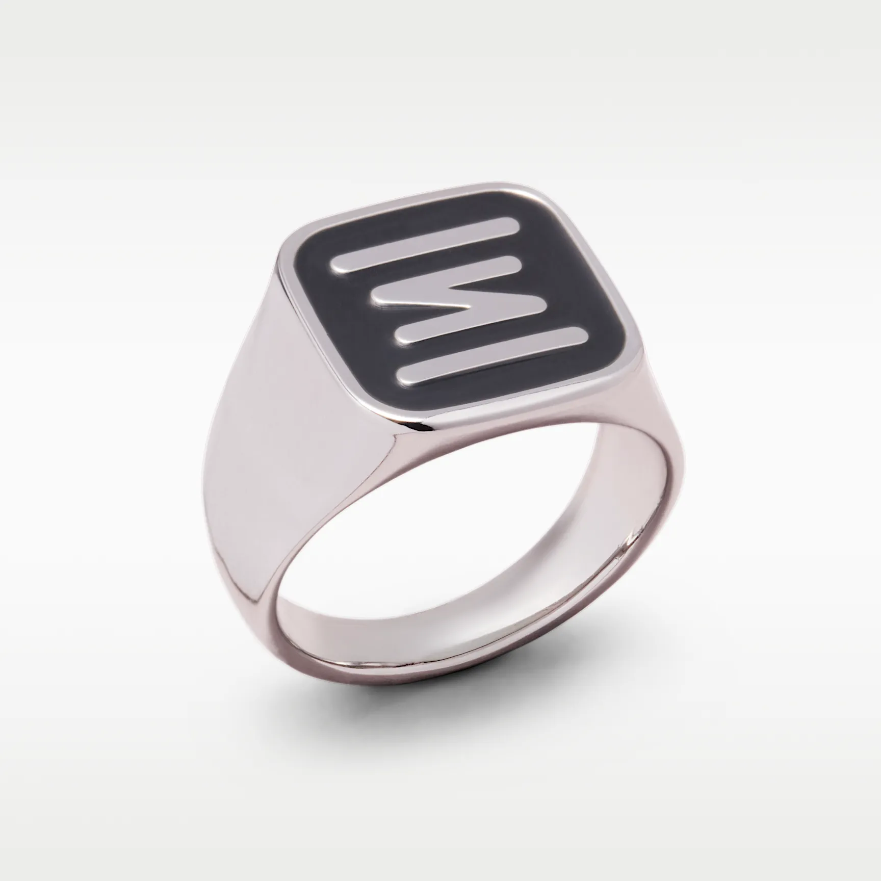 C31E5D_Nike-Shox-TL-WMNS_OFF-NOIR-HYPER-PINK_IQ0273-045_img9