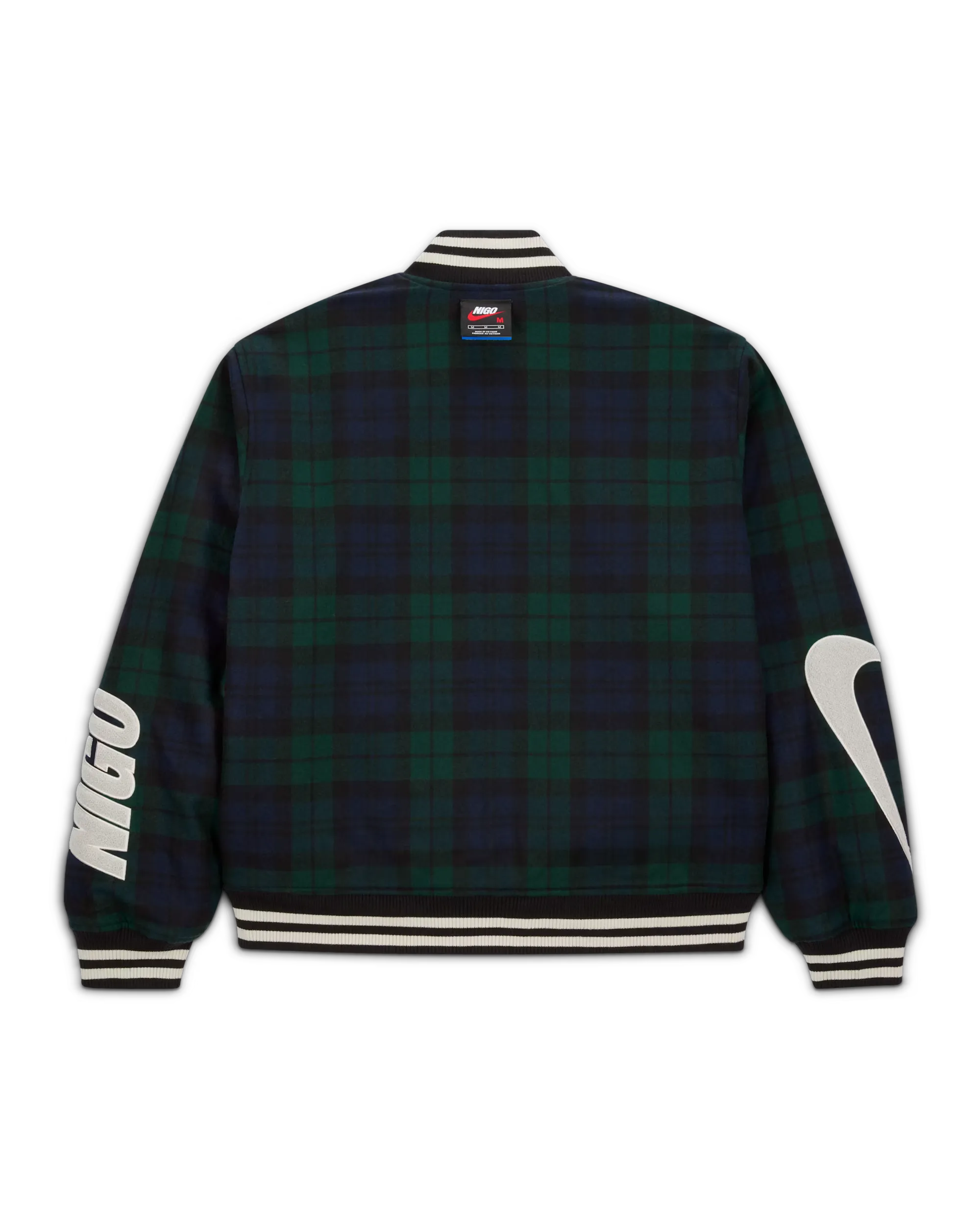 000000_NIGO-x-Nike-Coach-Jacket_MIDNIGHT-NAVY-BLACK_HQ7525-410_img3