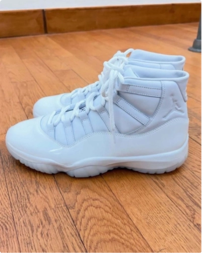 Cdg Homme Plus Air Jordan 11 White Iv7639 001 image