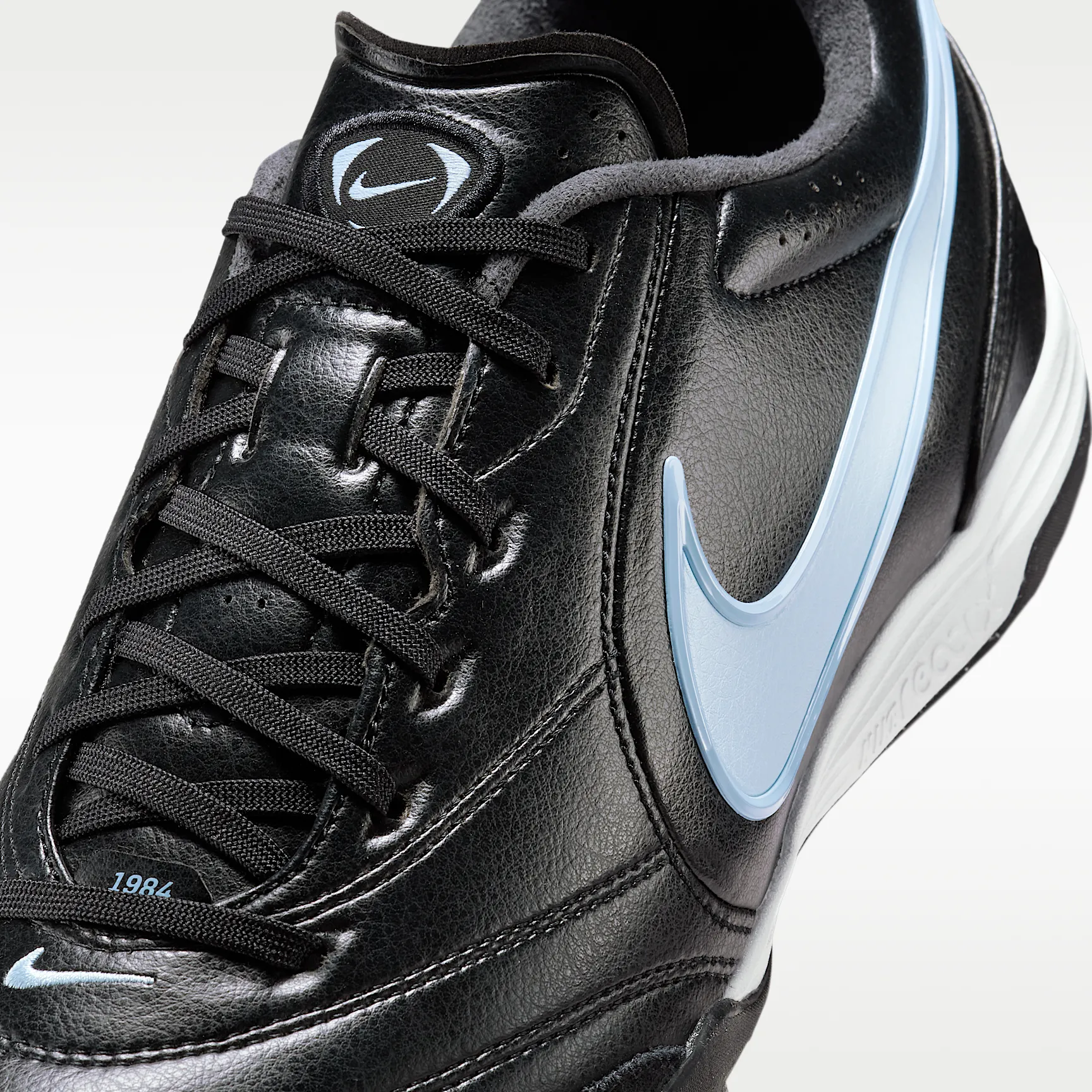 000000_Nike-Tiempo-Ligera-Pro_BLACK-ICE-BLUE_IB4477-040_img6